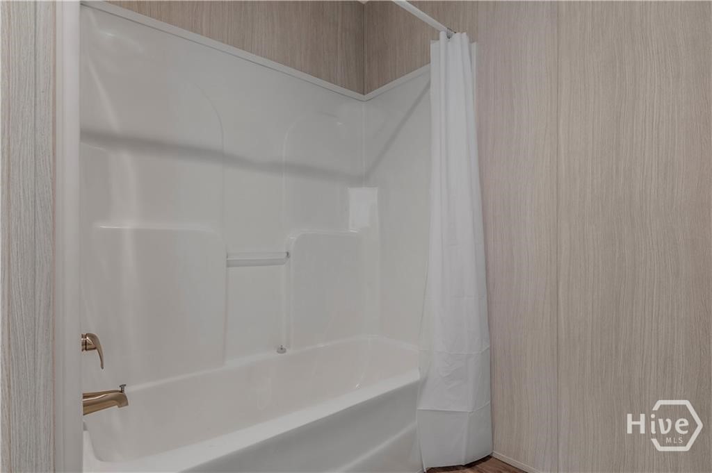 Homes for sale in Hinesville, GA | 221 County Line Road, Hinesville, GA 31313 | MLS# SA343920