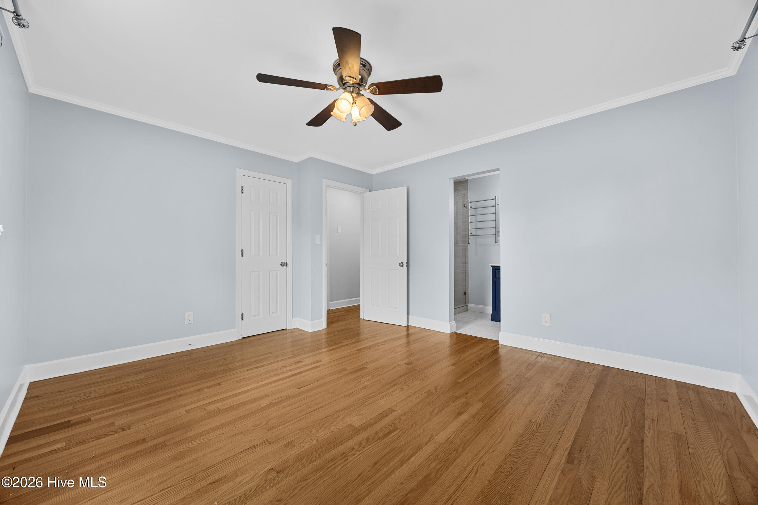 100561764 | Photo 17