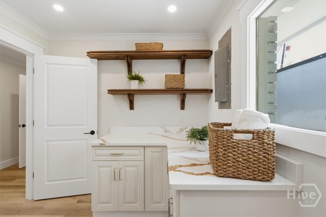 Laundry Room Main