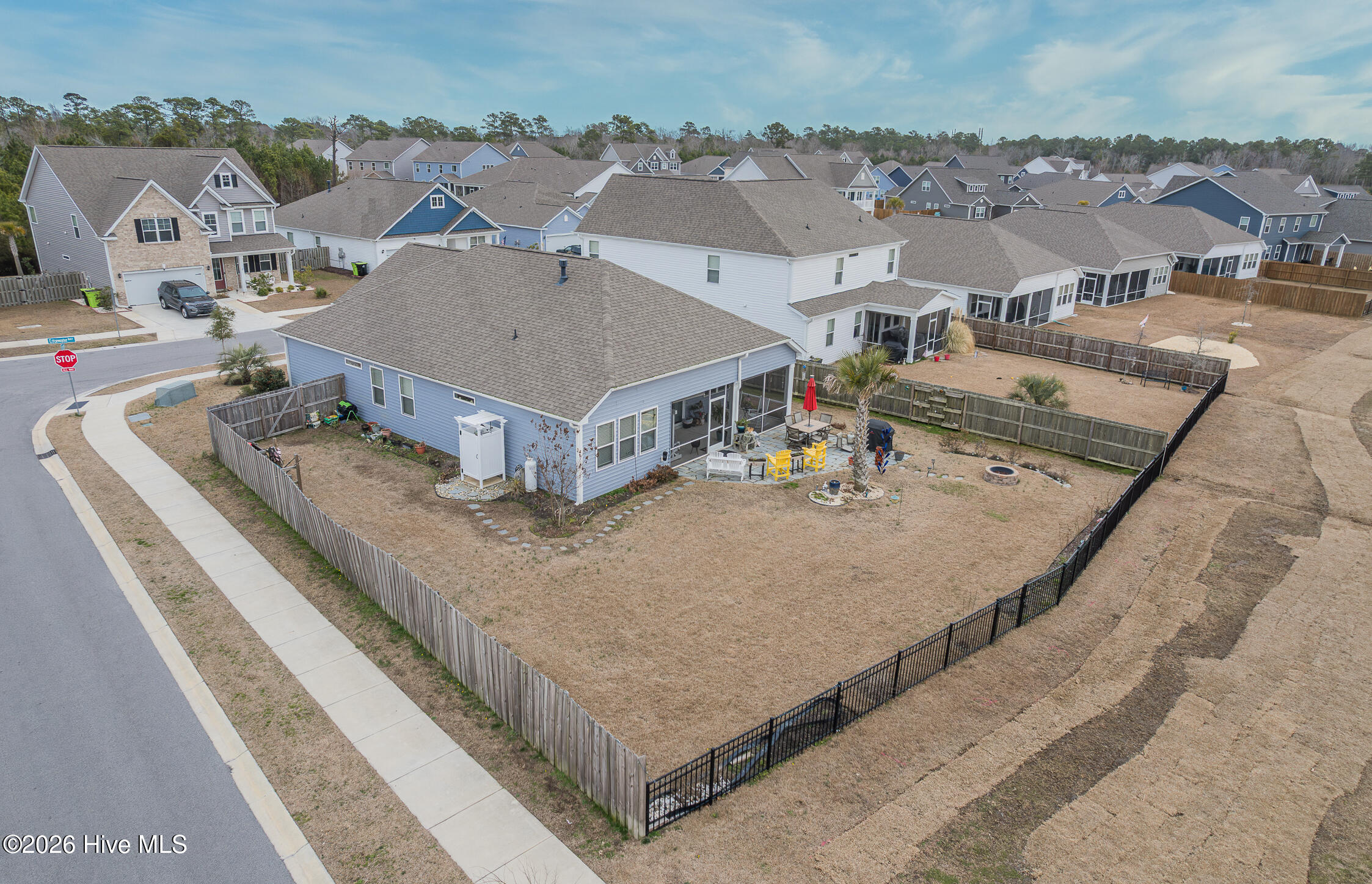 100555263 | Photo 55