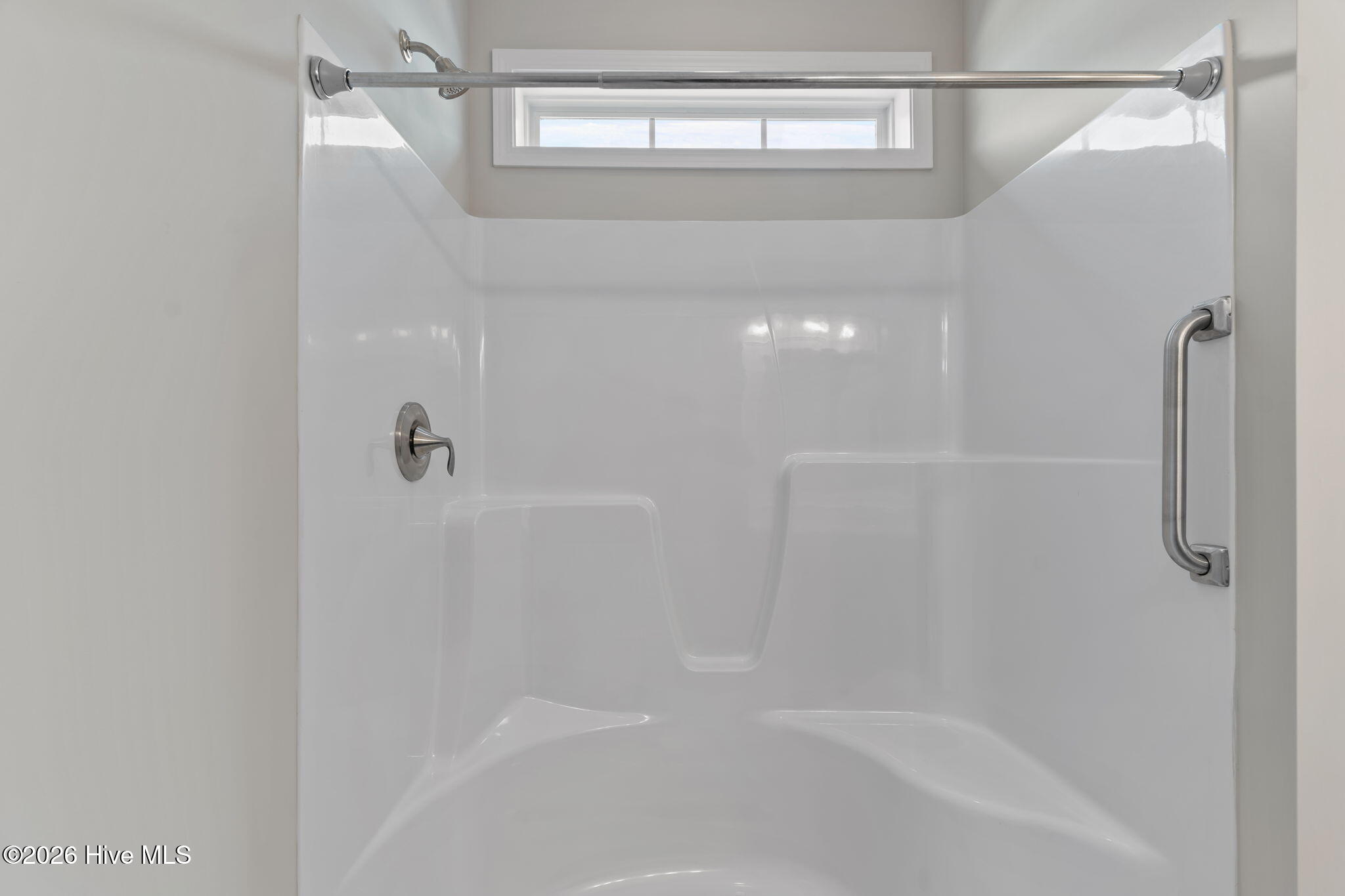 100556370 | Photo 17