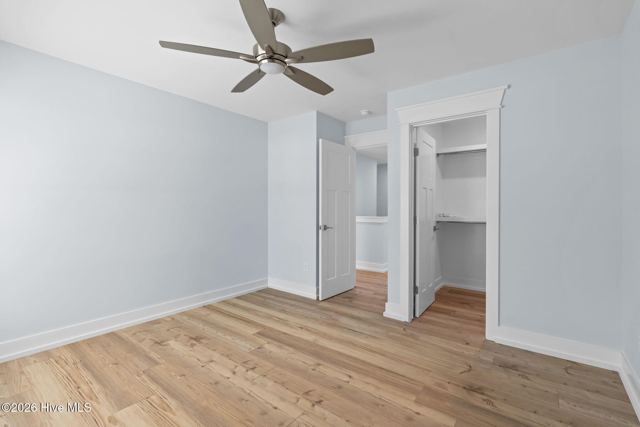 100546665 | Photo 39