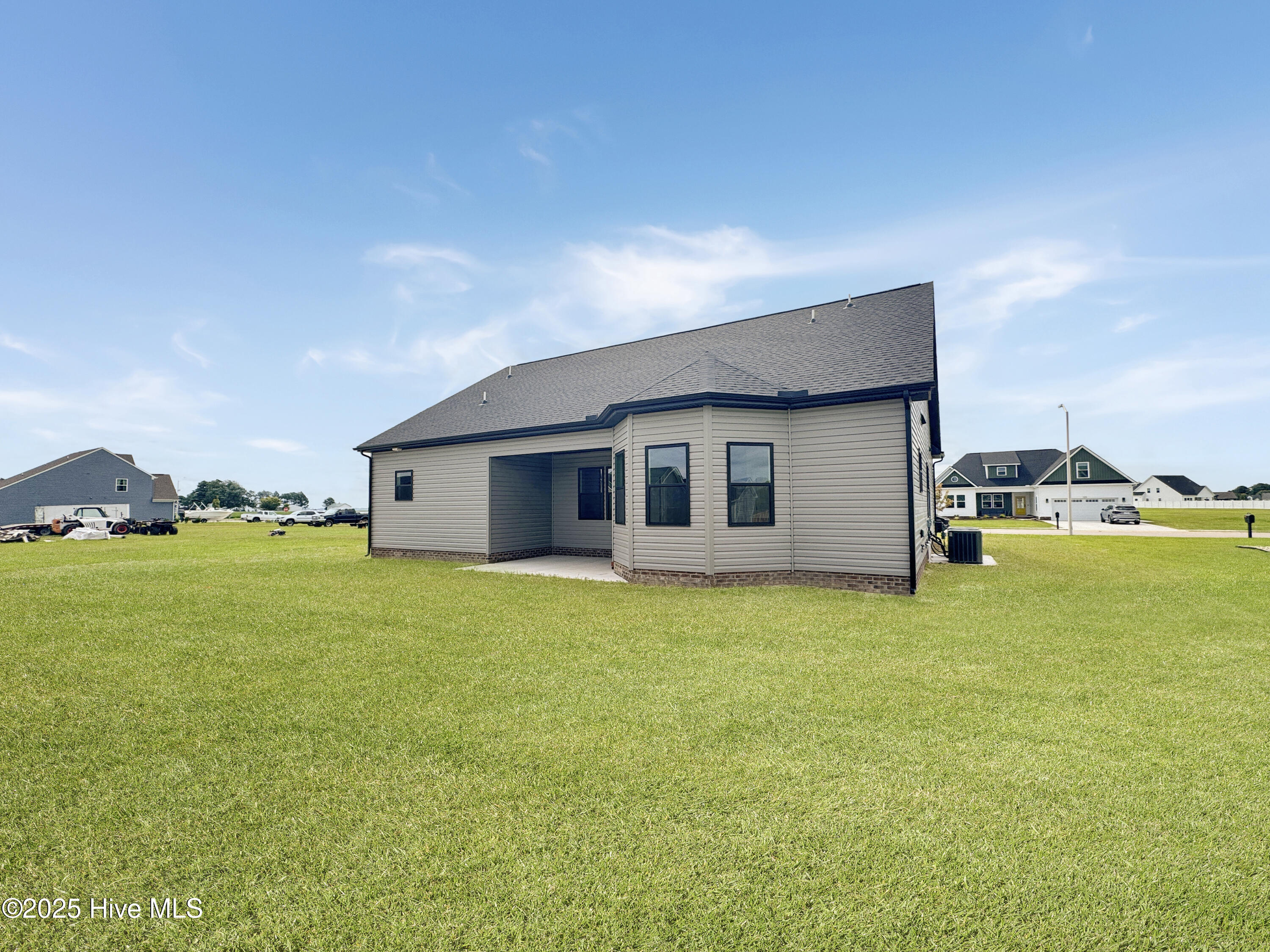 Homes for sale in Elizabeth City, NC | 7617 Staysail Dr, Elizabeth City, NC 27909 | MLS# 100539880