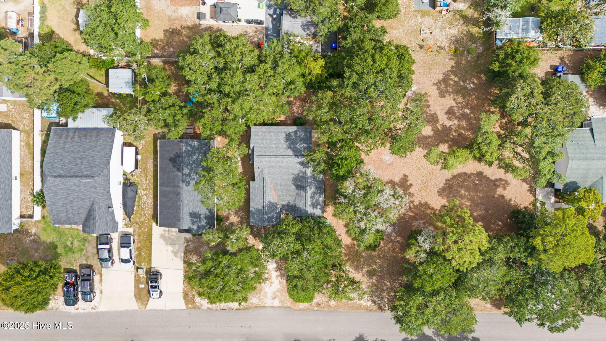 100531343 | Photo 36