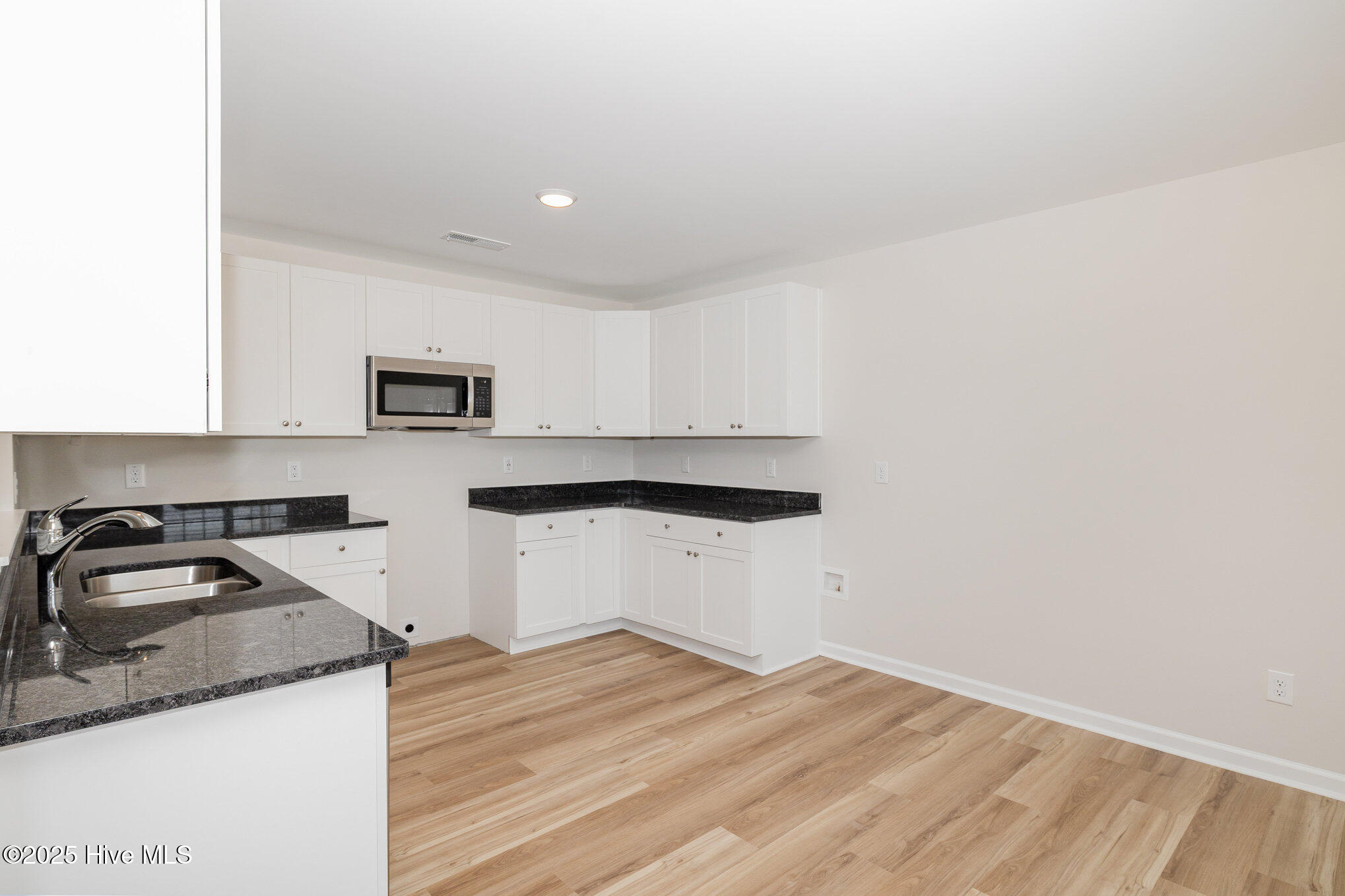 15 Littlefield Lane, La Grange, NC, 28551