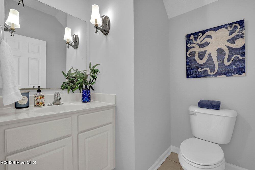 100561625 | Photo 16