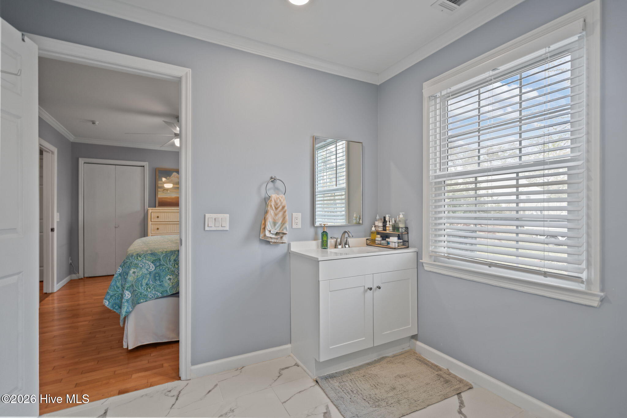 100564624 | Photo 27