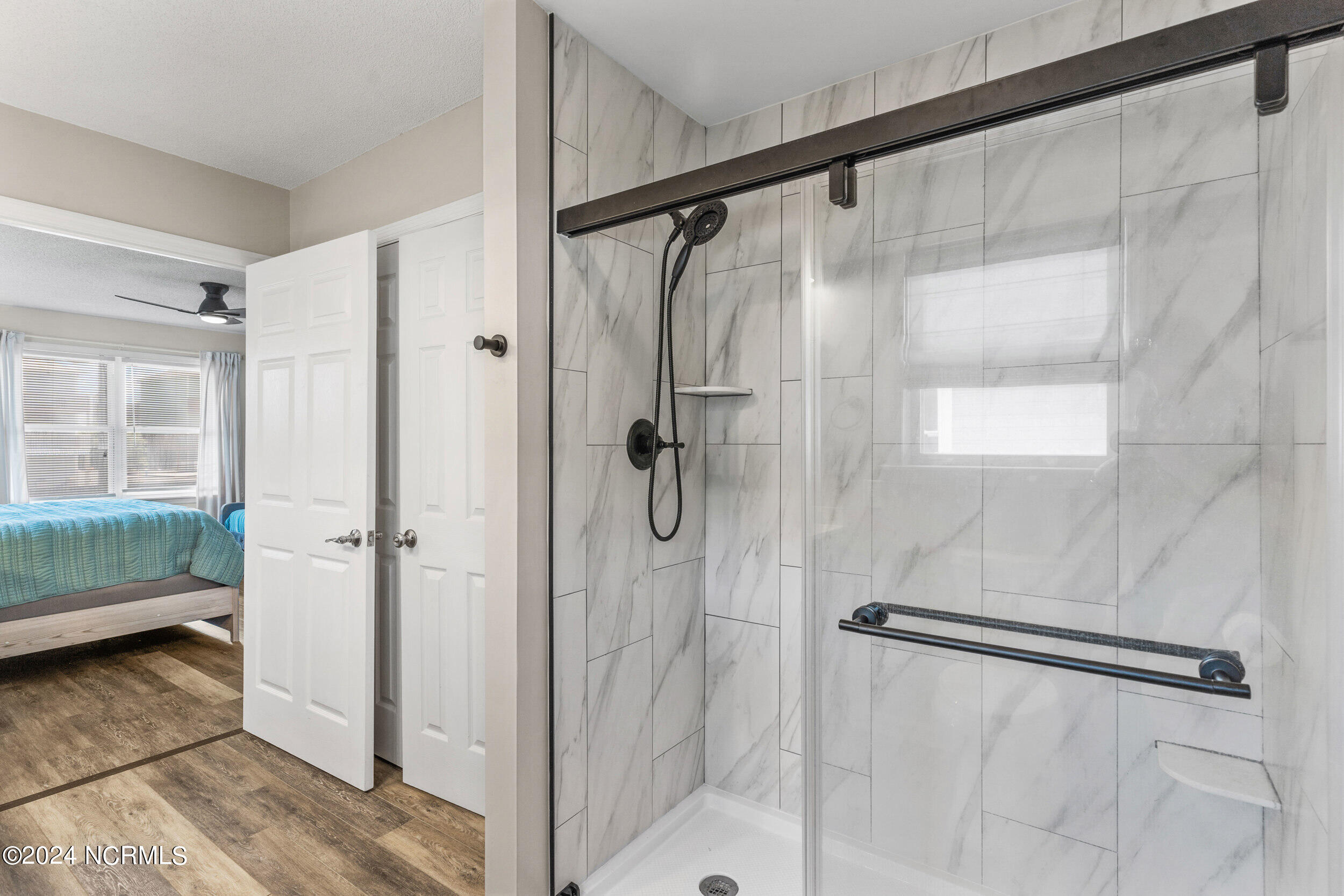 100539951 | Photo 24