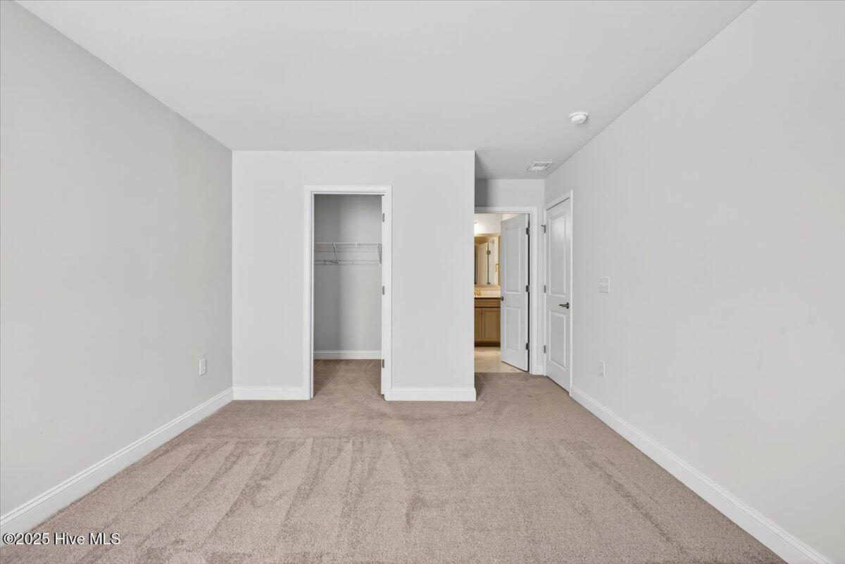 100532421 | Photo 34