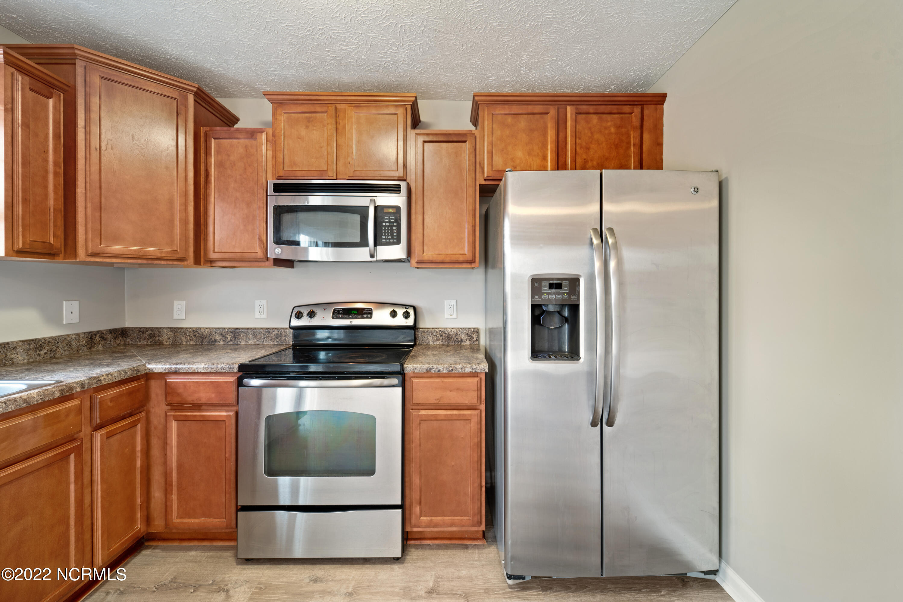 100564225 | Photo 14