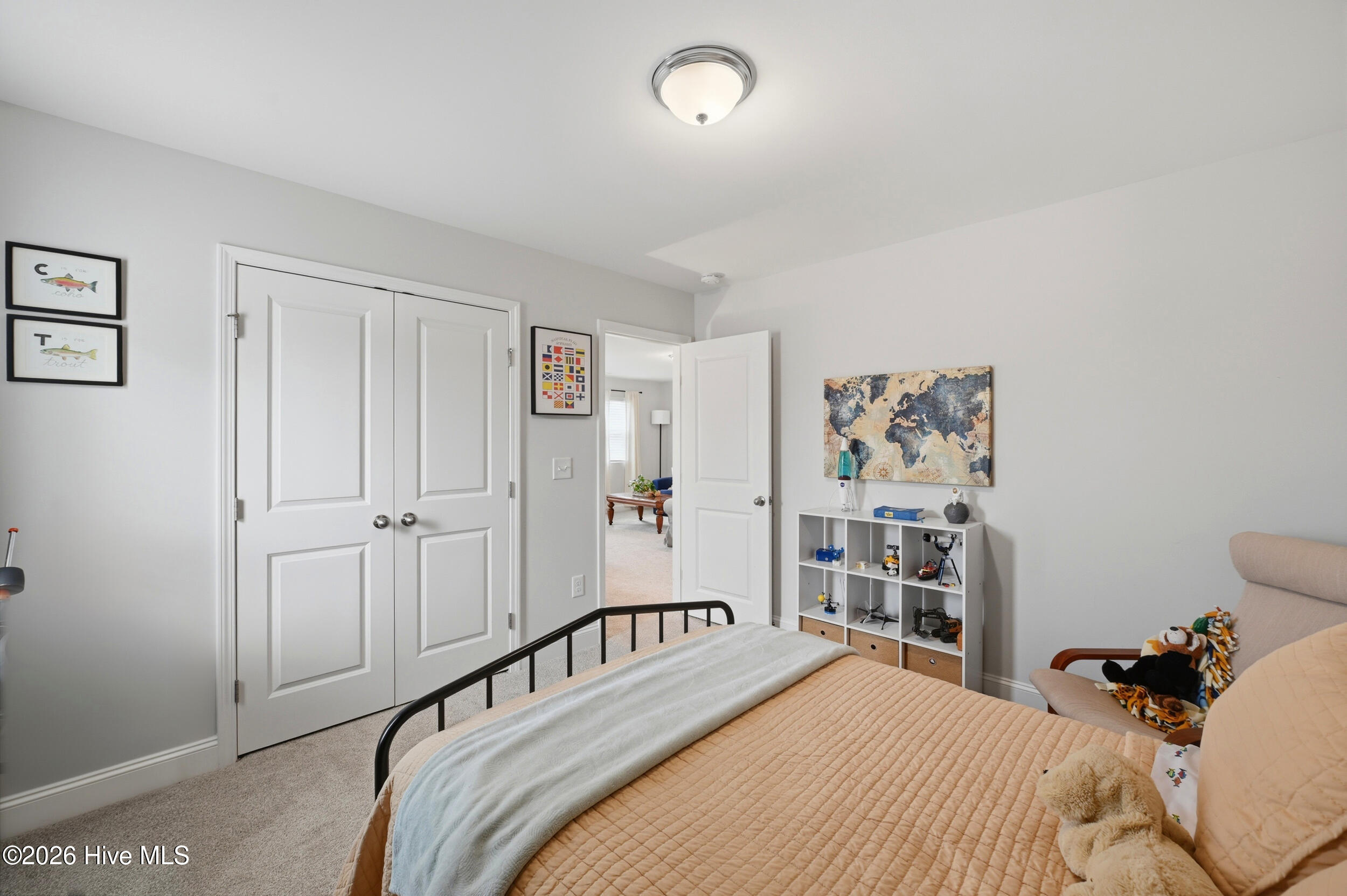 100562892 | Photo 27