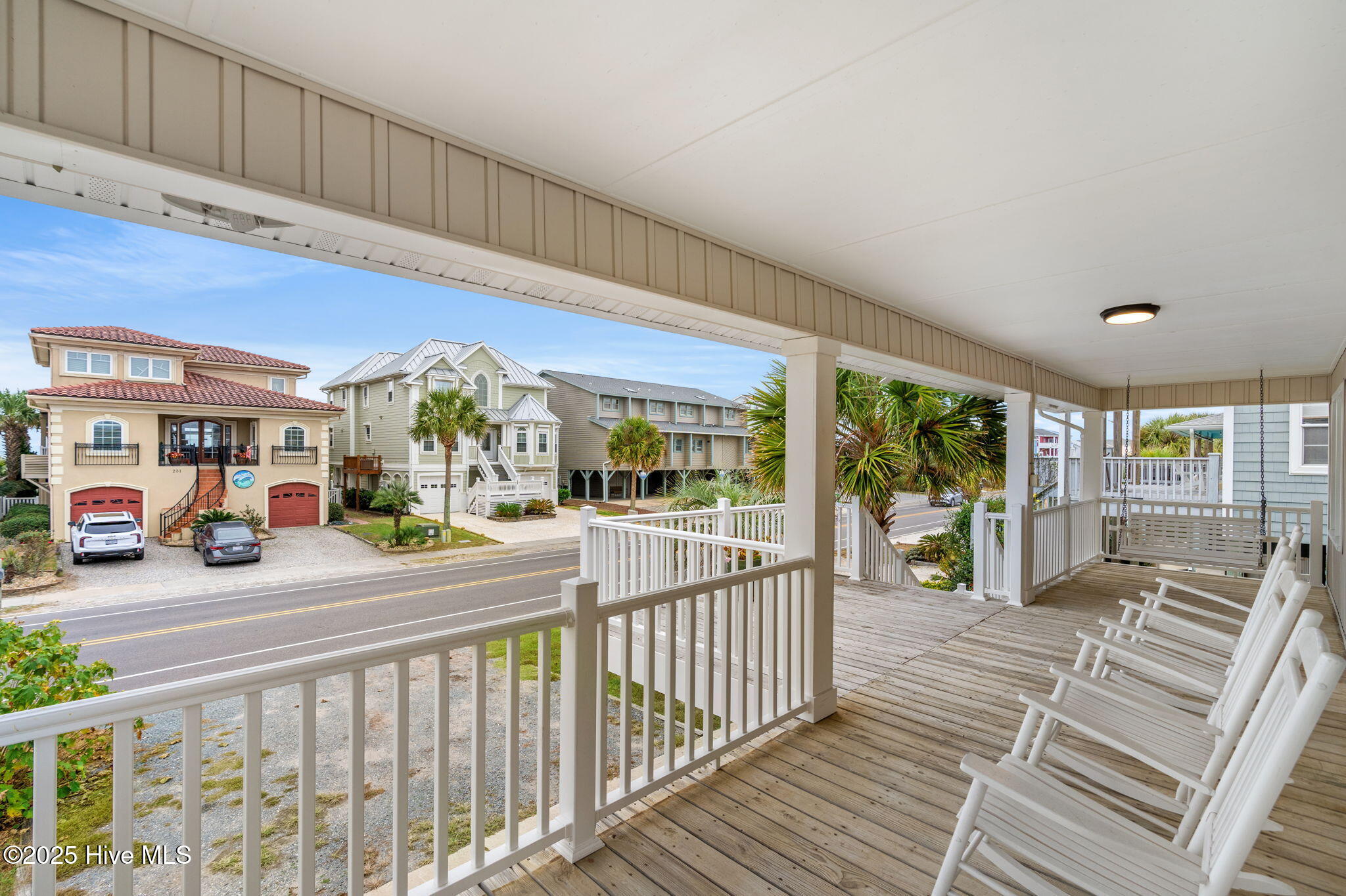 100542968 | Photo 22