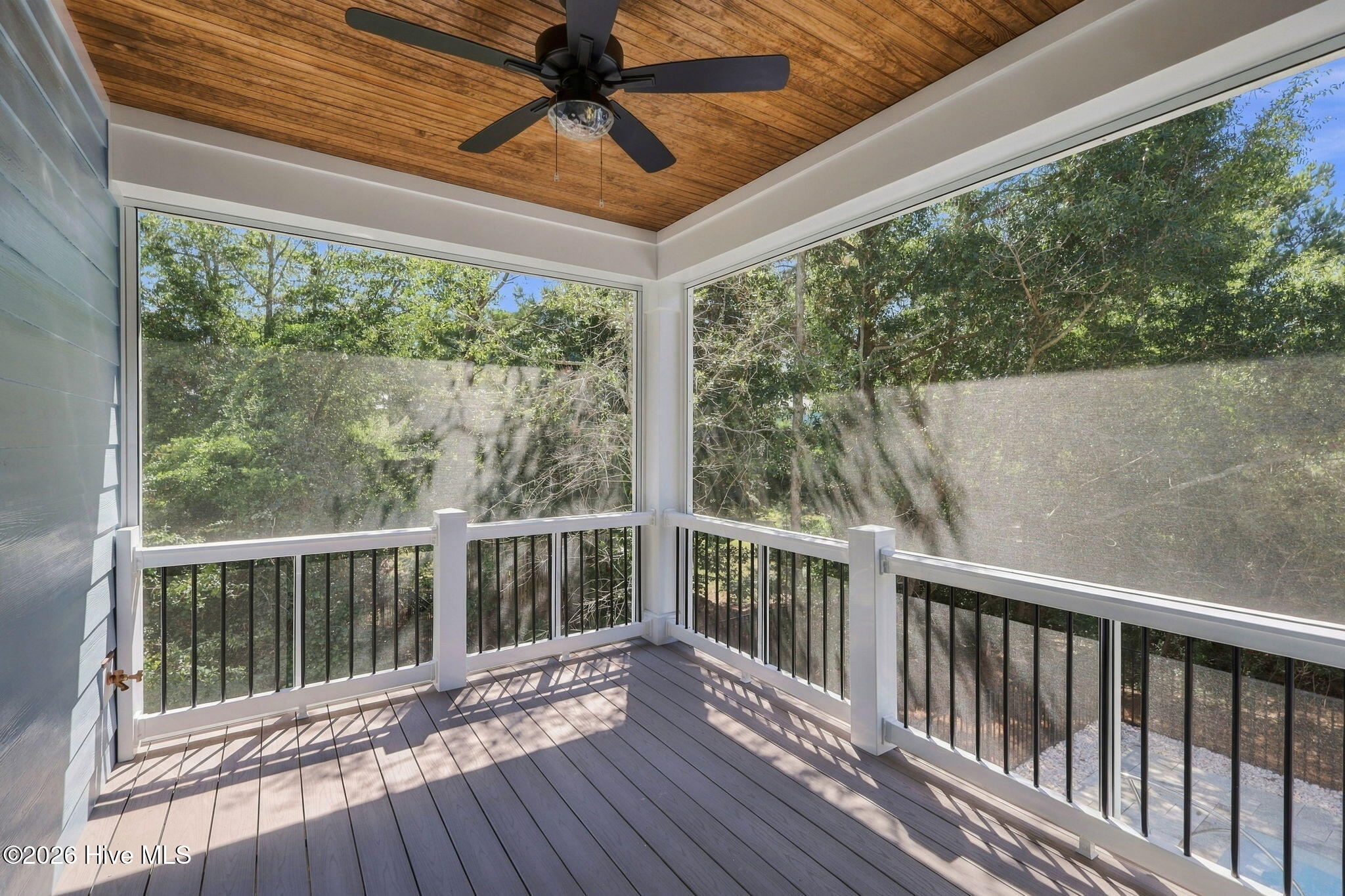 405 Emerald Landing 
