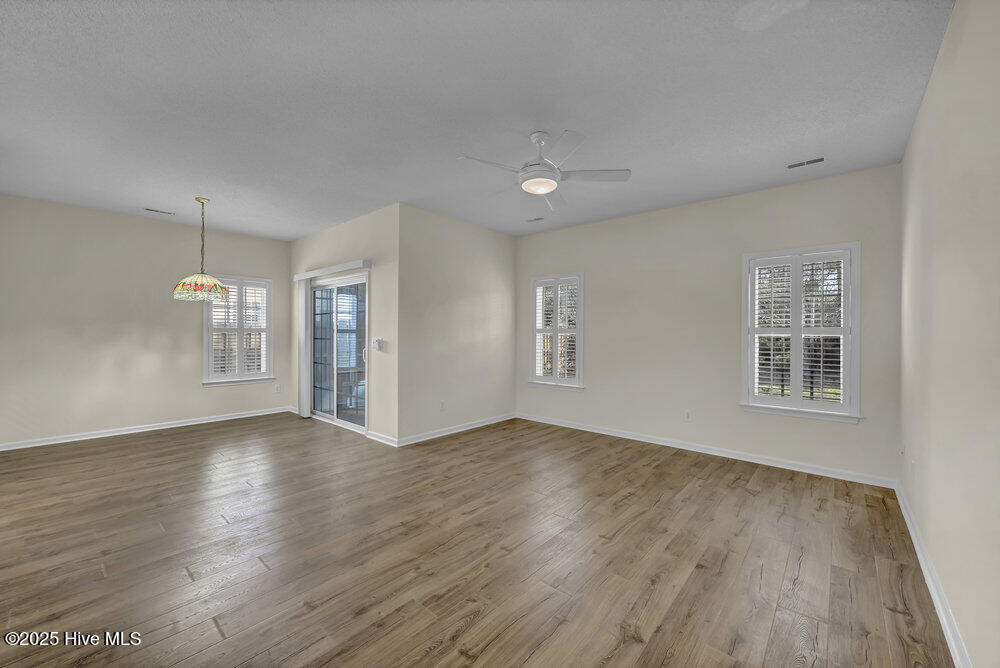 1042 Maplechase Drive SE, Leland, NC 28451 – photo 8: 004_img_6795_809