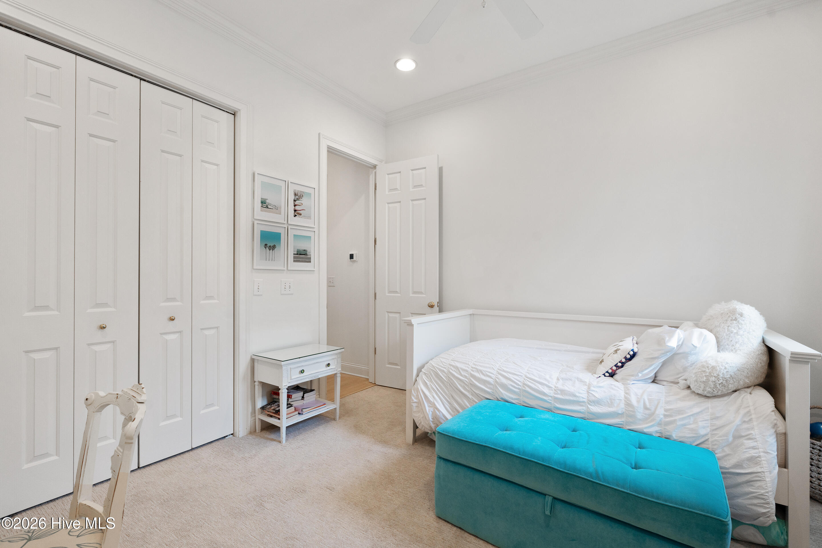 100552027 | Photo 31