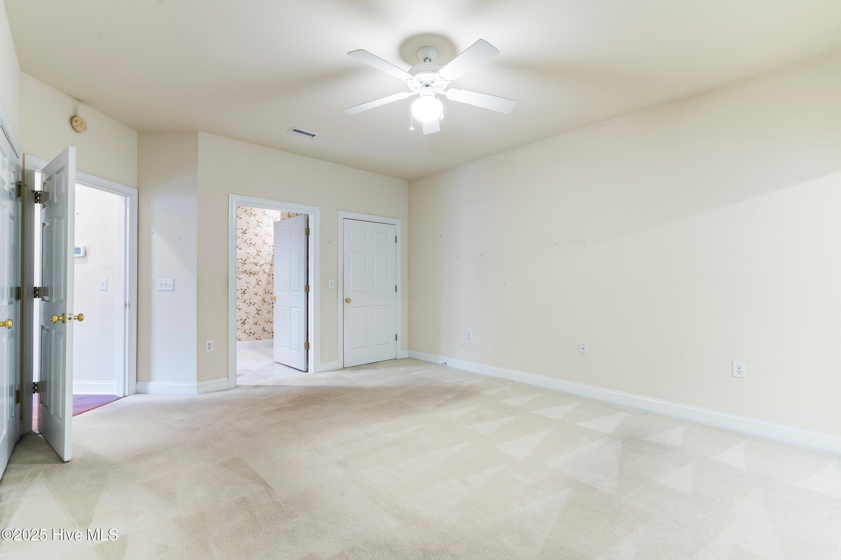 100532046 | Photo 20