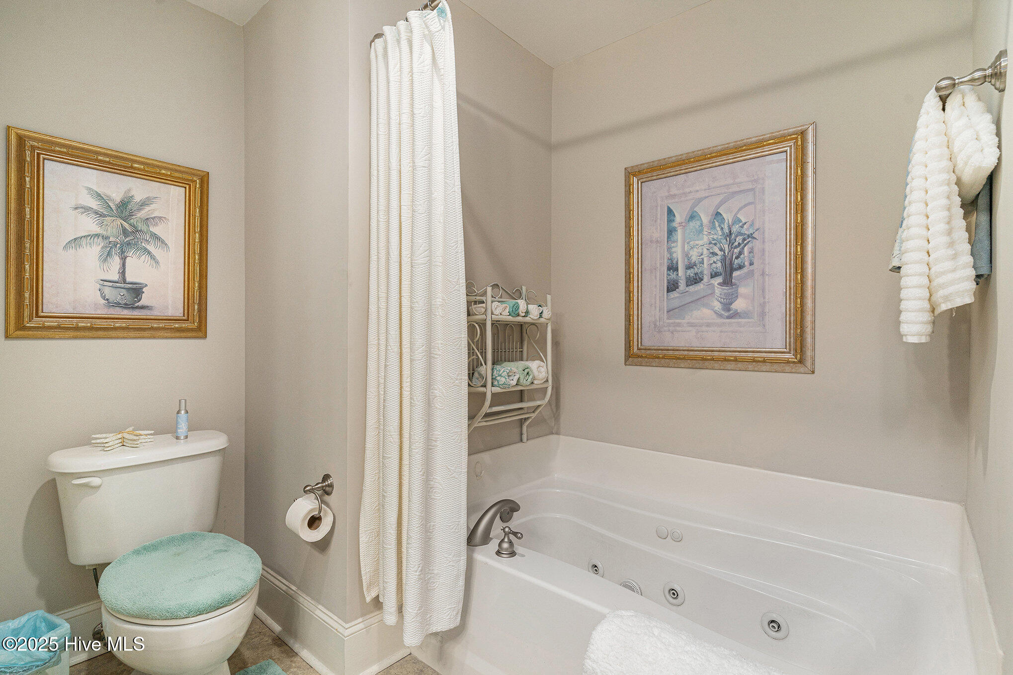 100529014 | Photo 10