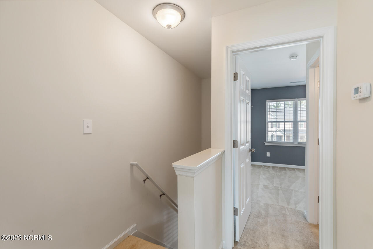 100555488 | Photo 14