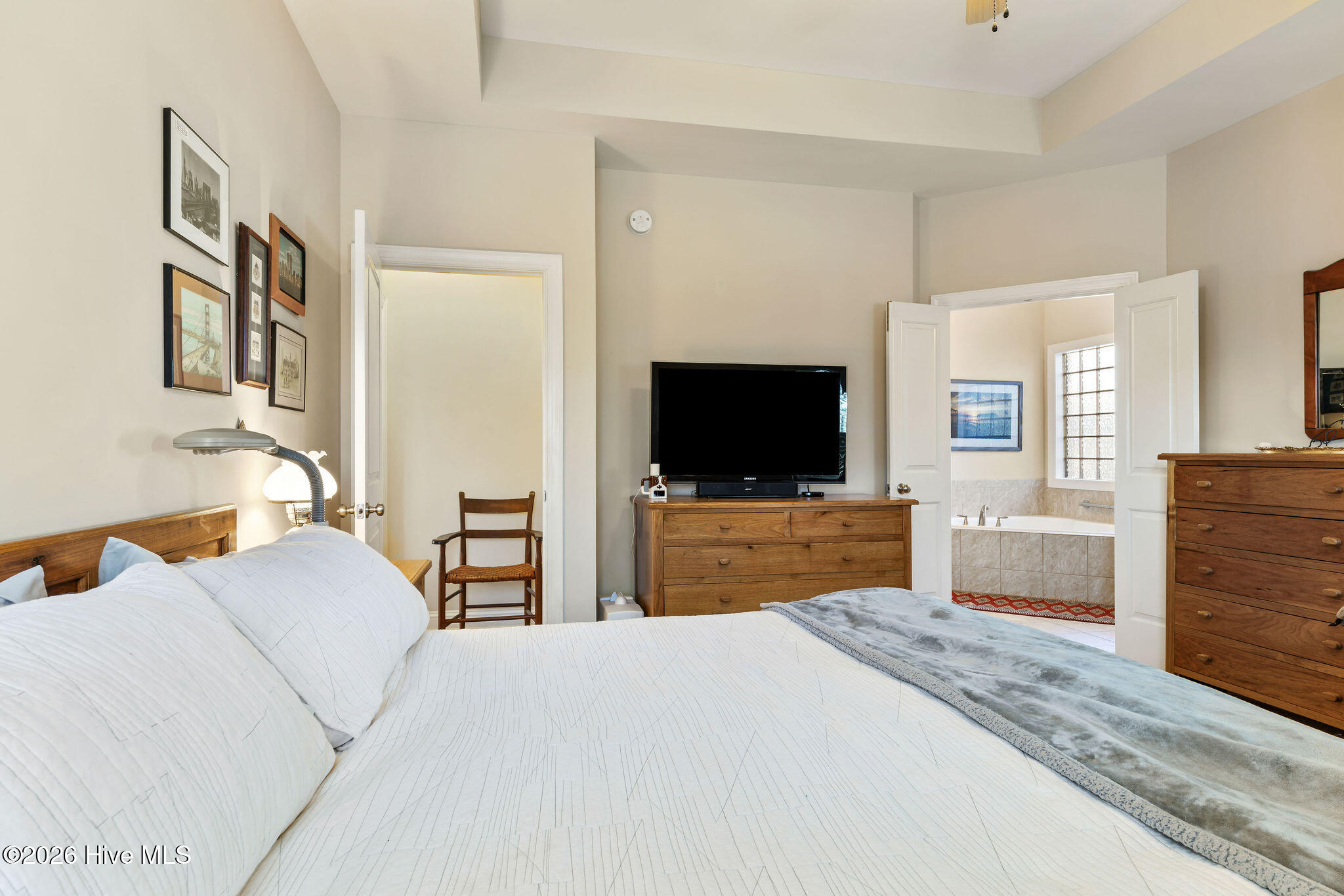 100554560 | Photo 27