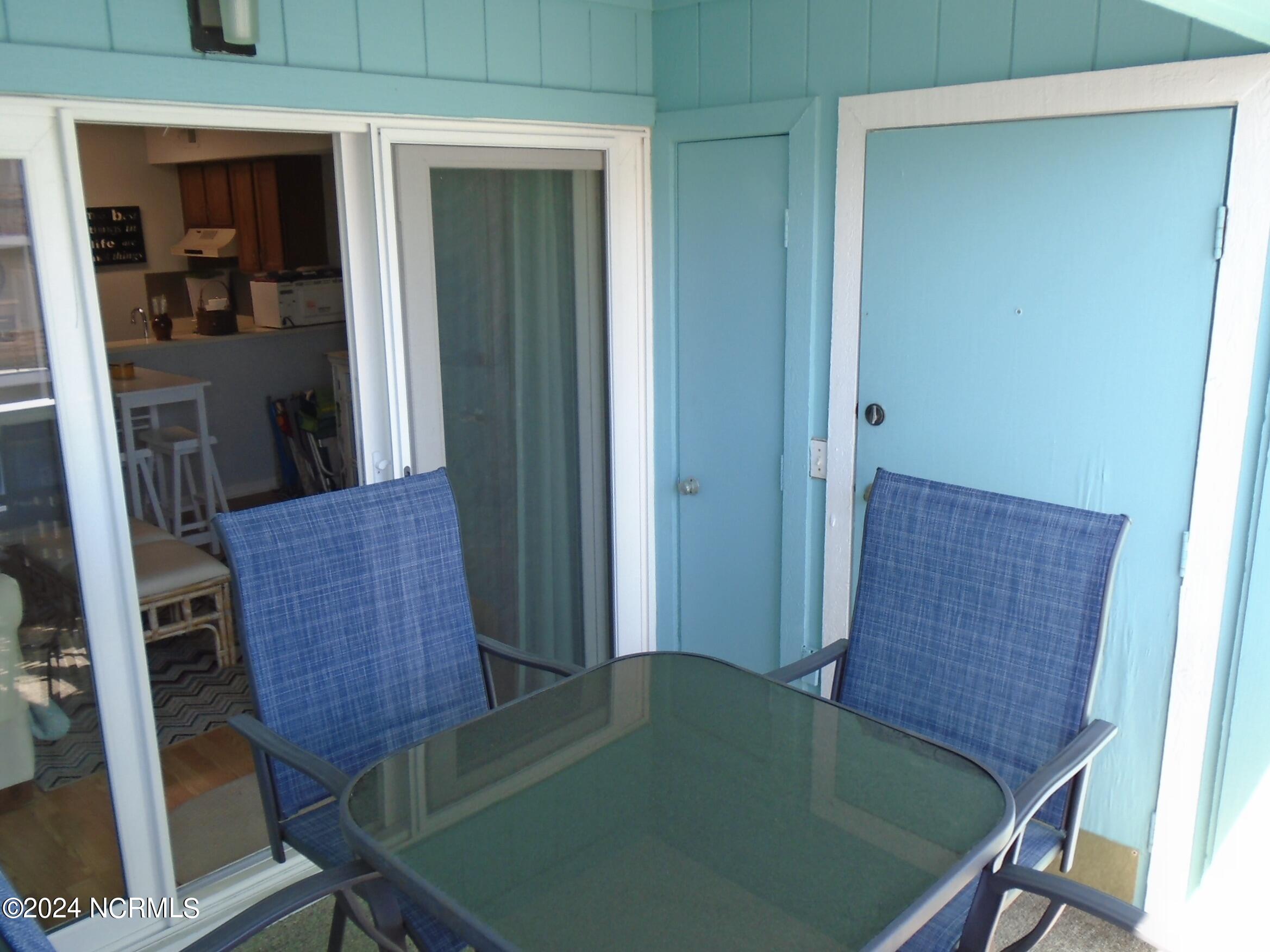 100492023 | Photo 19