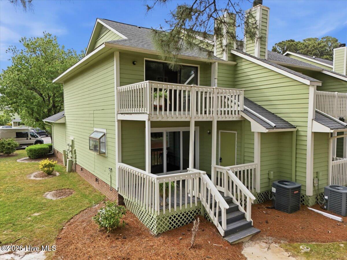 100568234 | Photo 43