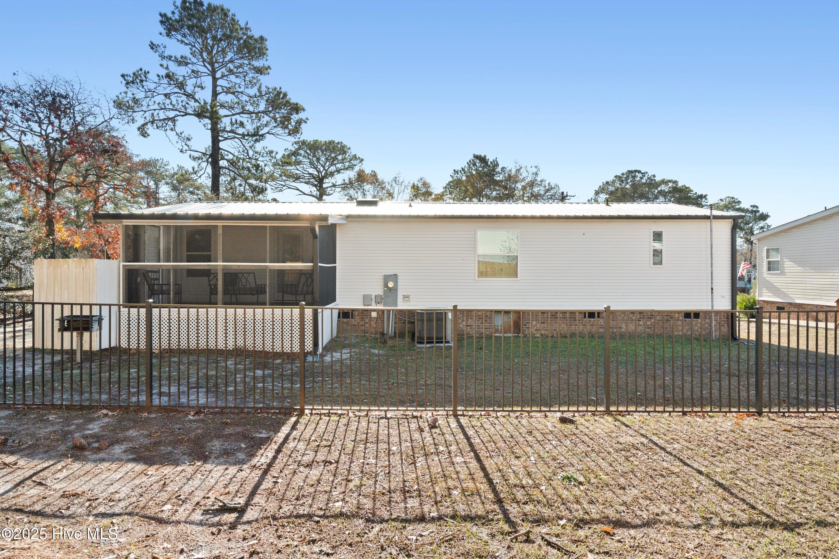 100546420 | Photo 49