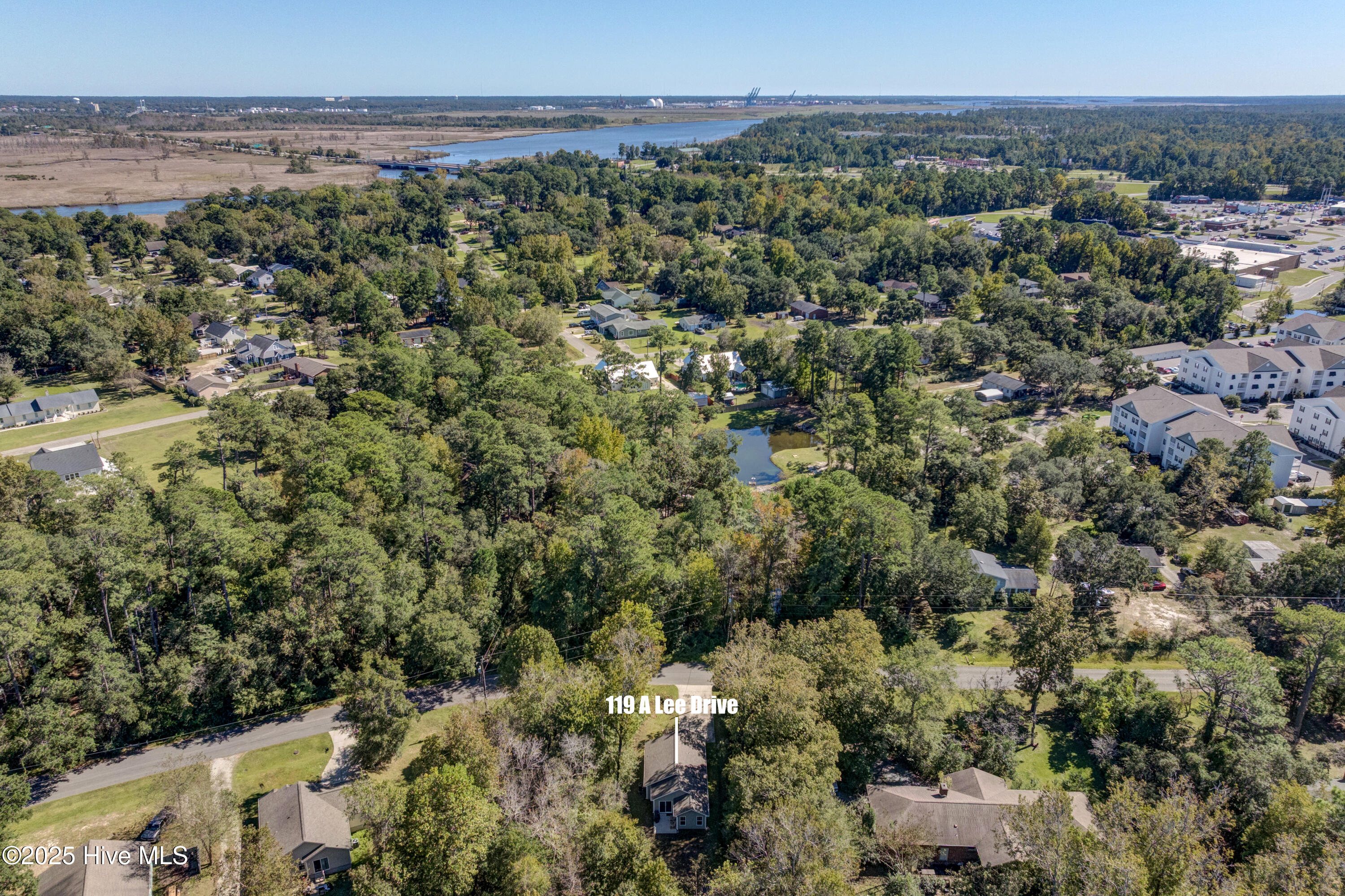 100554720 | Photo 26