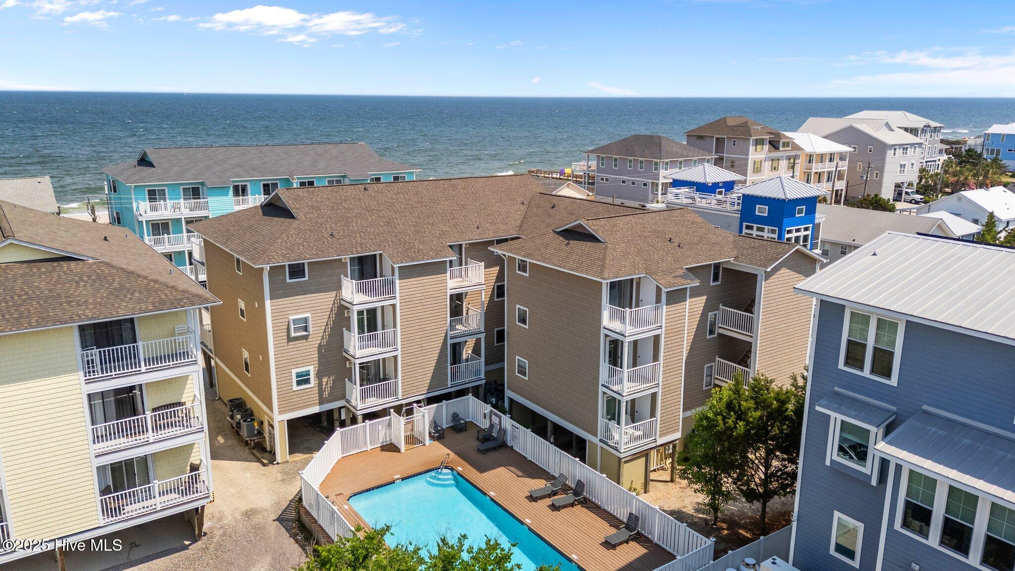 100509298 | Photo 62