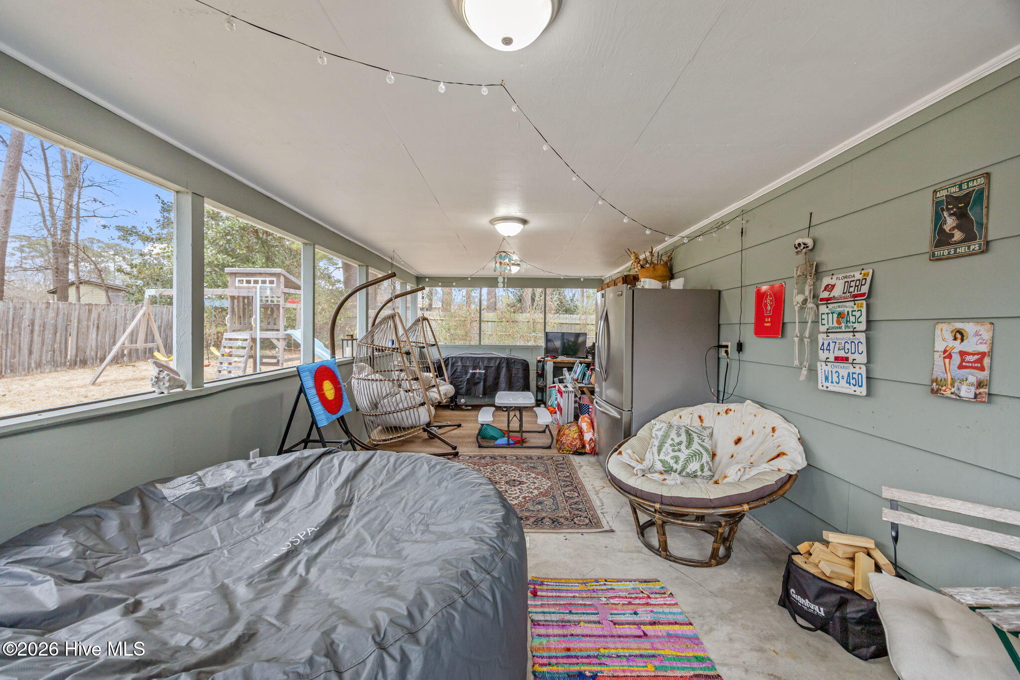 100555737 | Photo 38