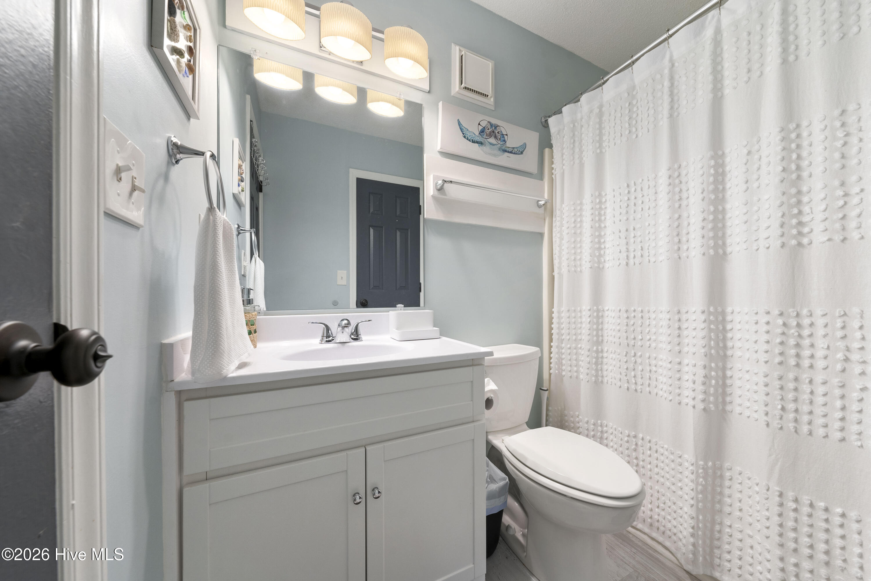 100555200 | Photo 28