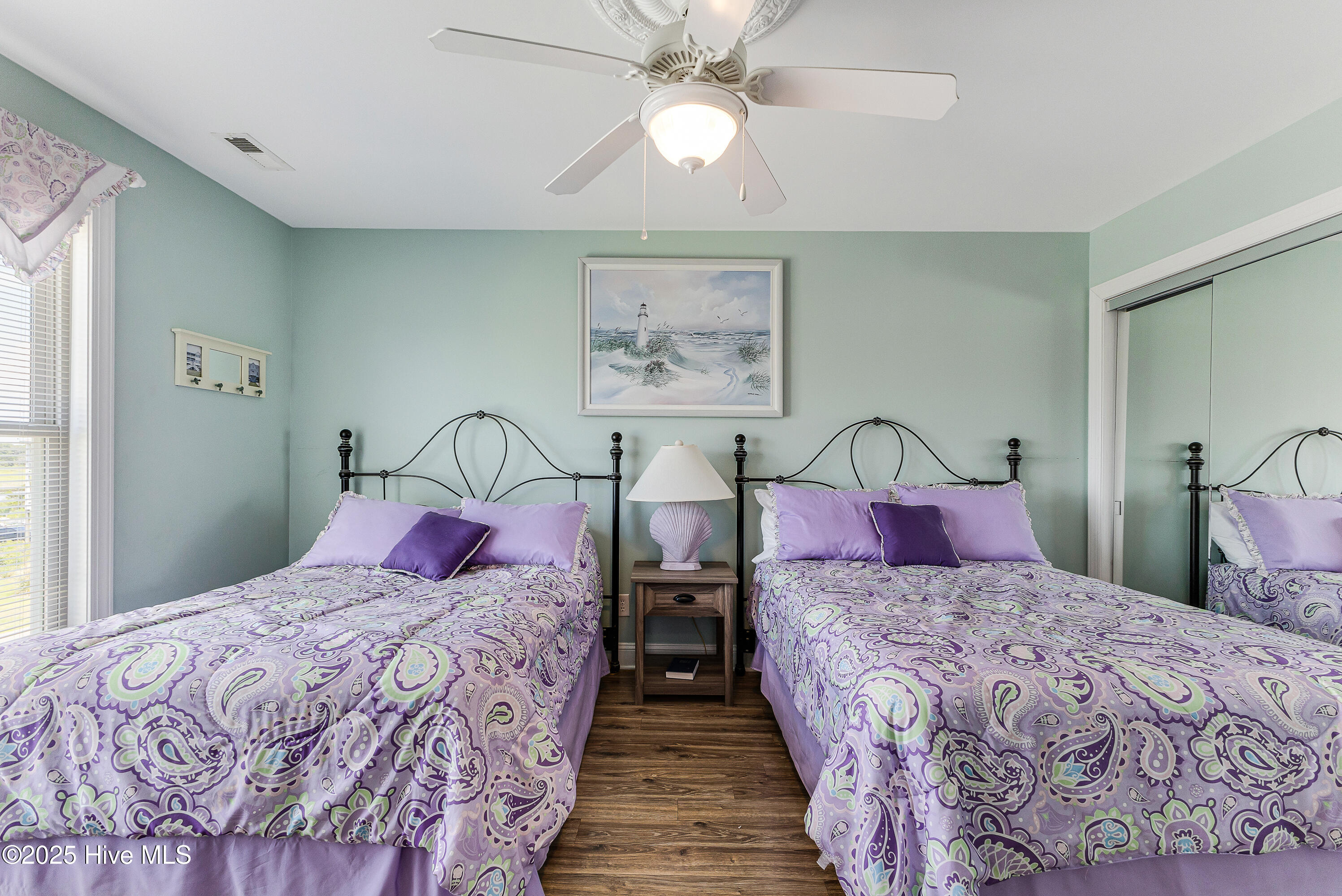 100515525 | Photo 25