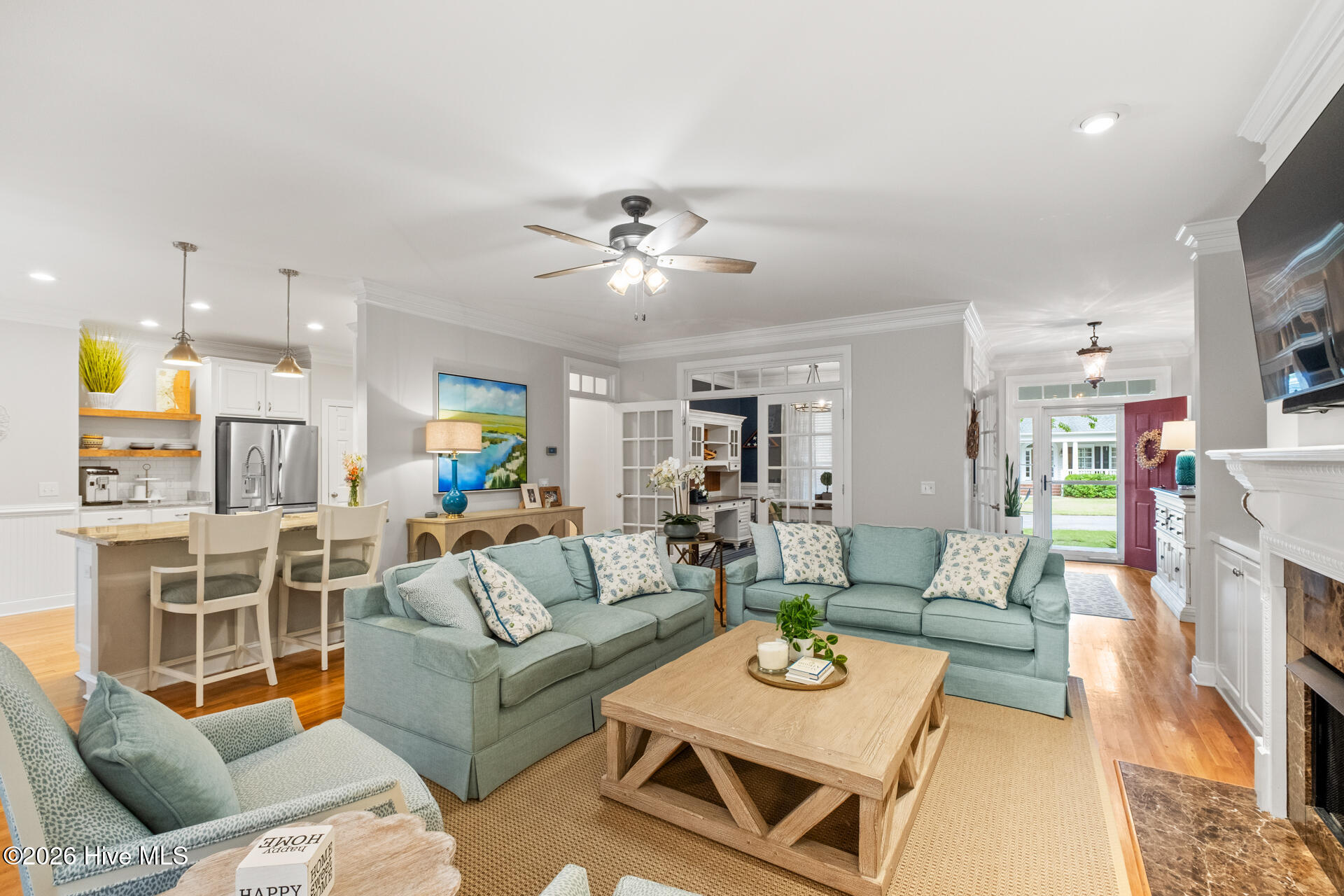 100554088 | Photo 11