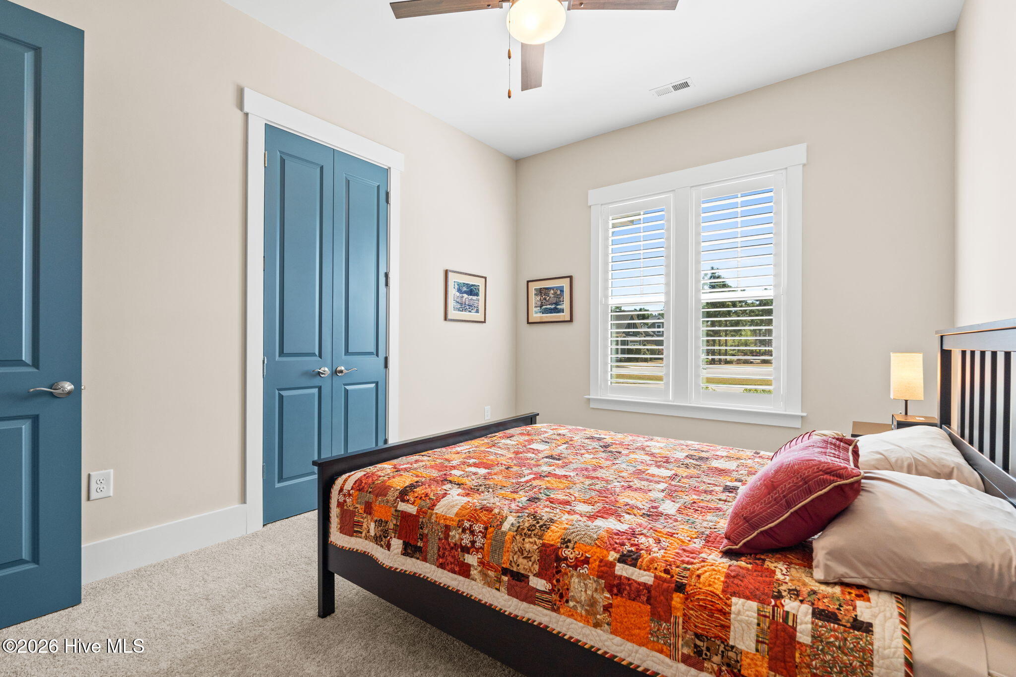 100564943 | Photo 31