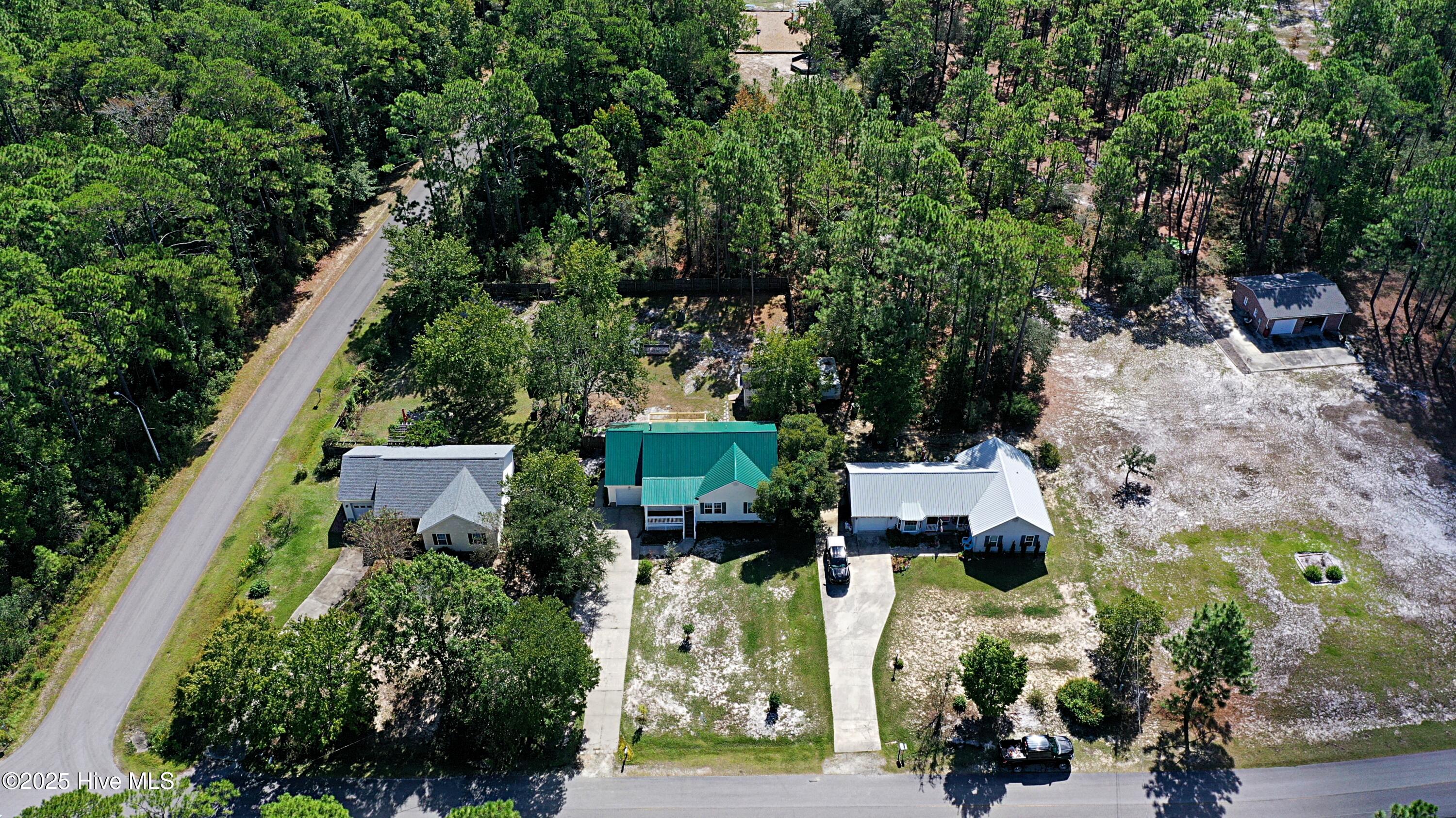 100529076 | Photo 10