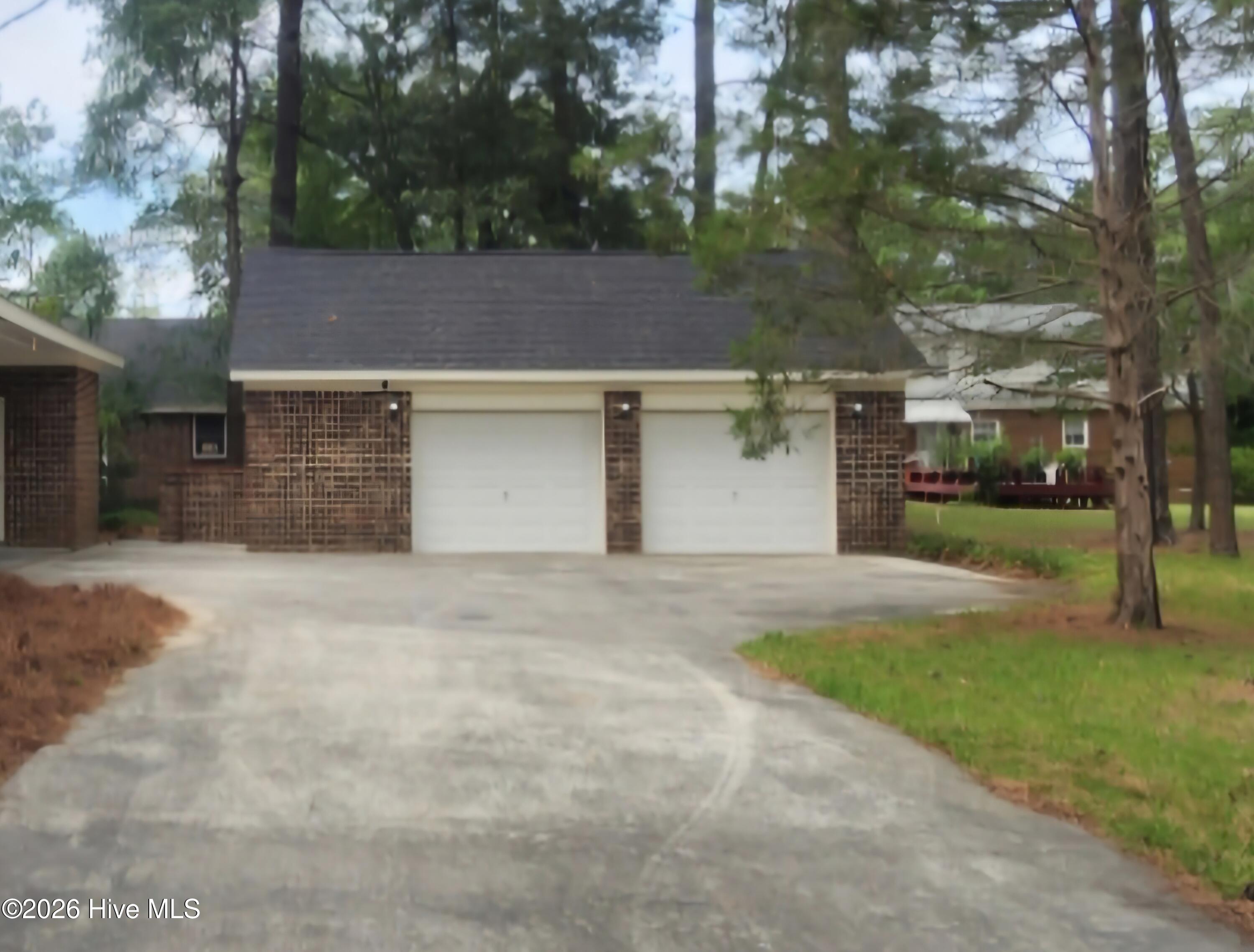 Homes for sale in Tarboro, NC | 2012 Lydia Dr, Tarboro, NC 27886 | MLS# 100582575