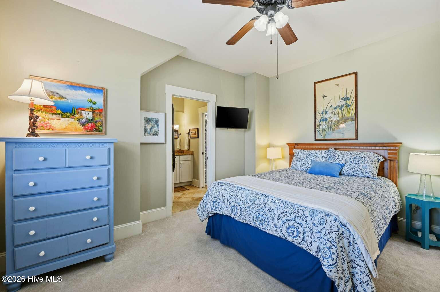 100552752 | Photo 32