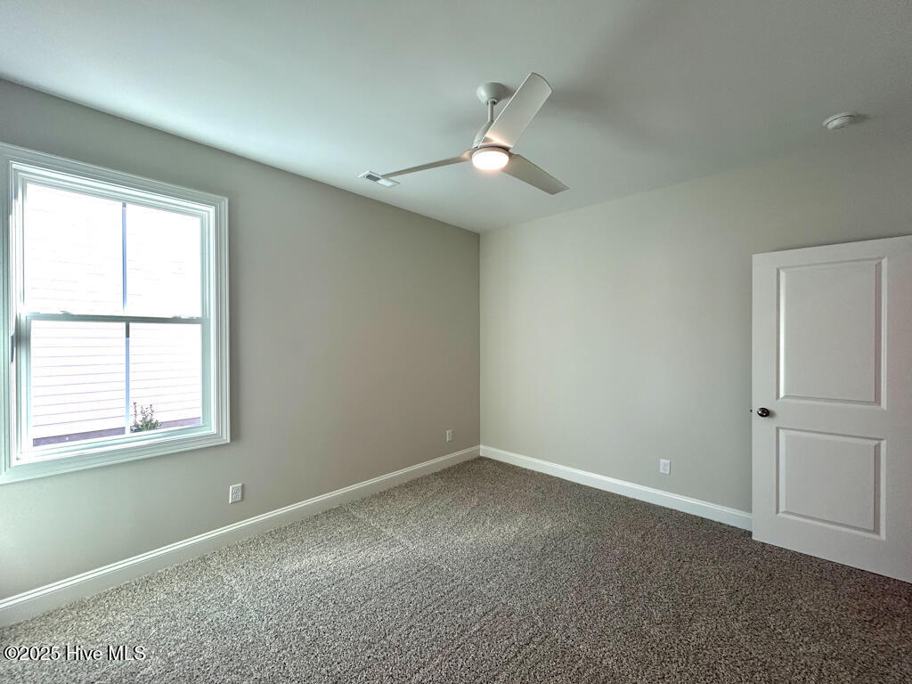 100510187 | Photo 57