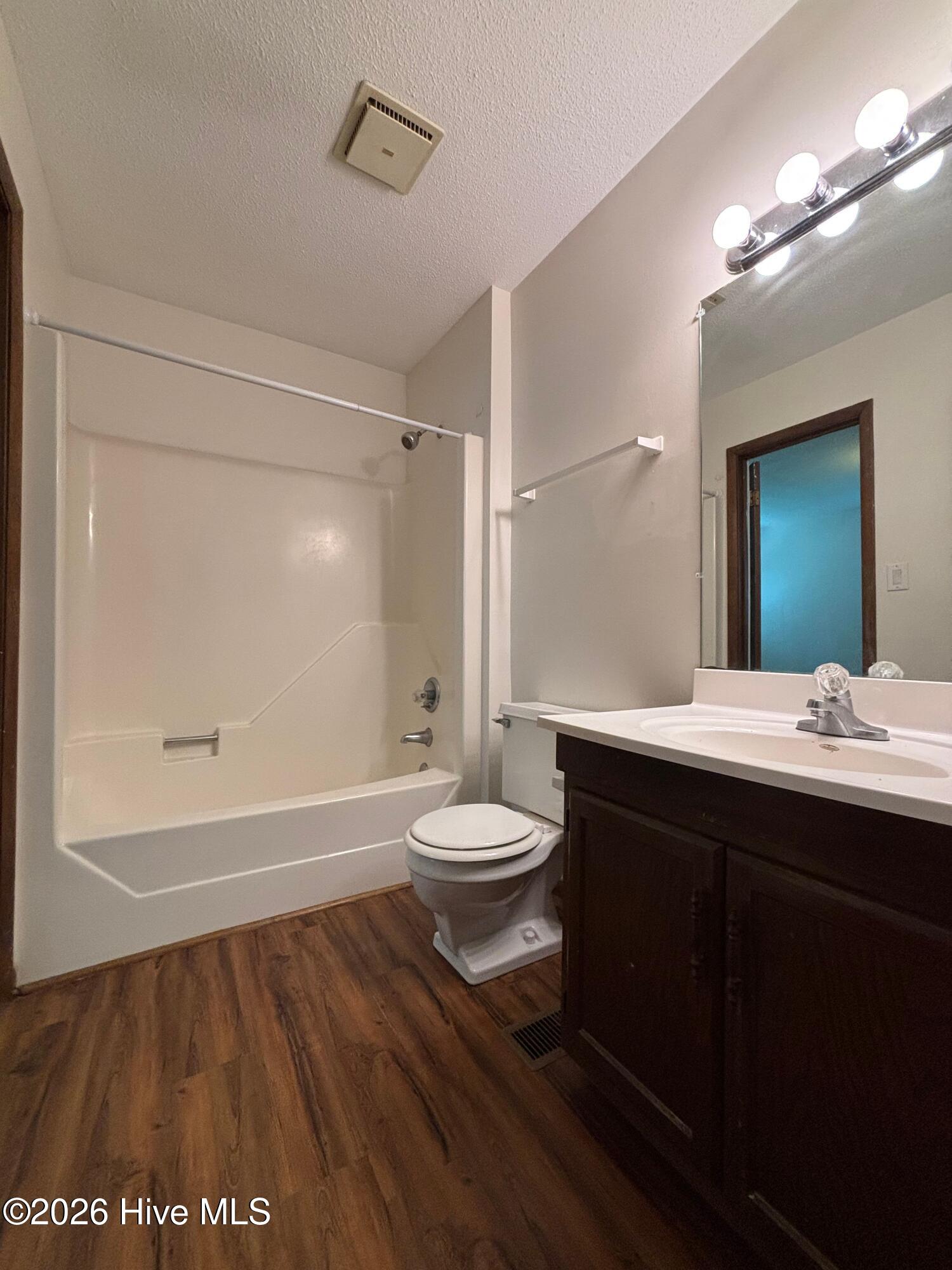 124 E Saltwood Place,Jacksonville
