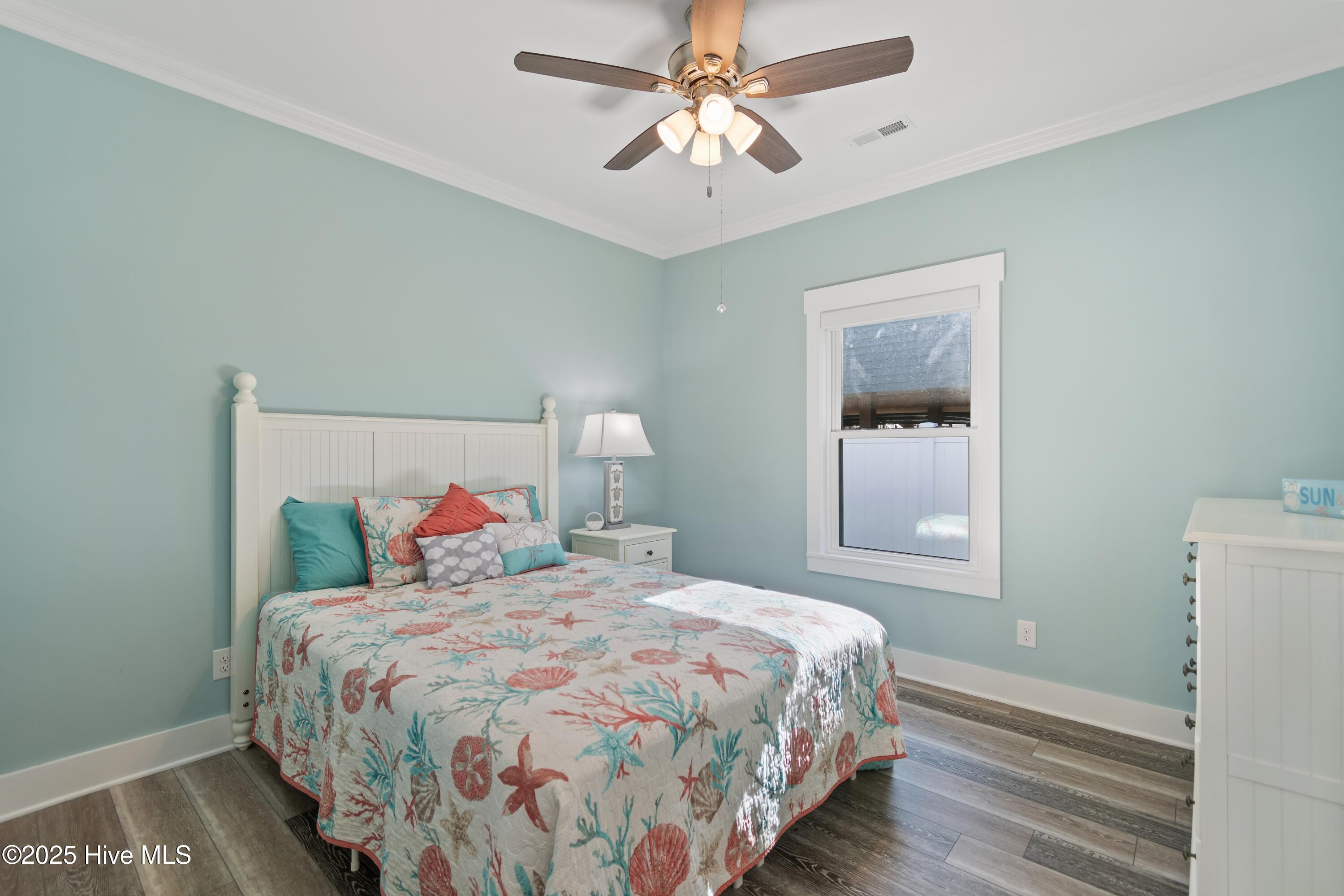 100542658 | Photo 21