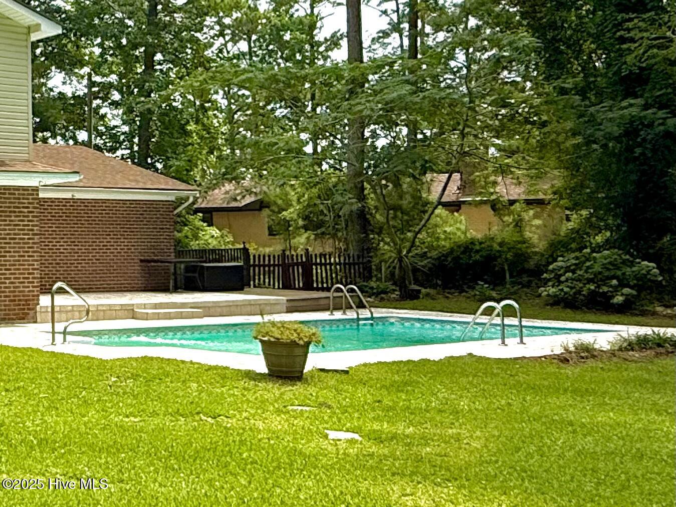 Homes for sale in Morehead City, NC | 3705 Oxford Ct, Morehead City, NC 28557 | MLS# 100522467