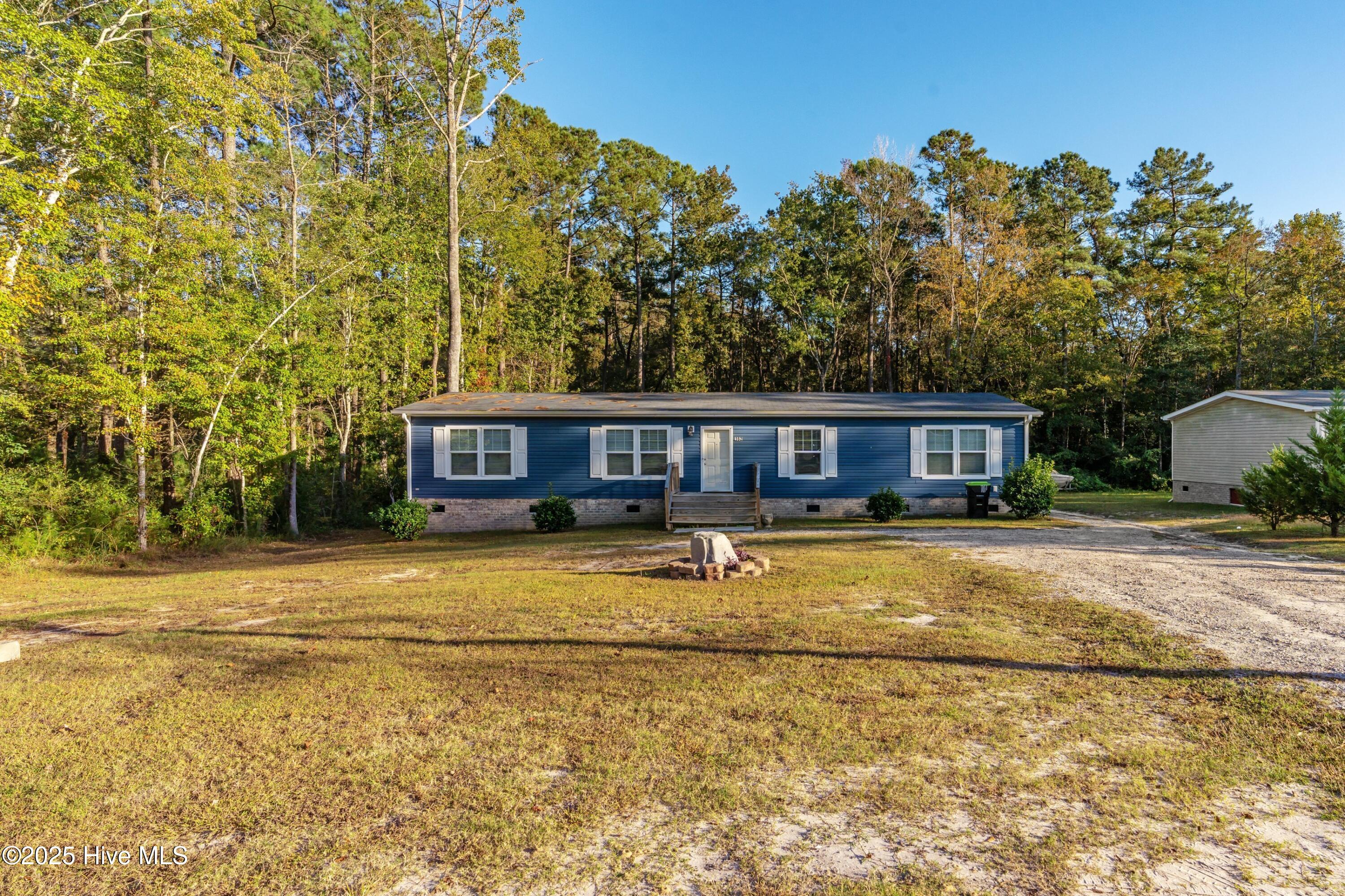 100538120 | Photo 24