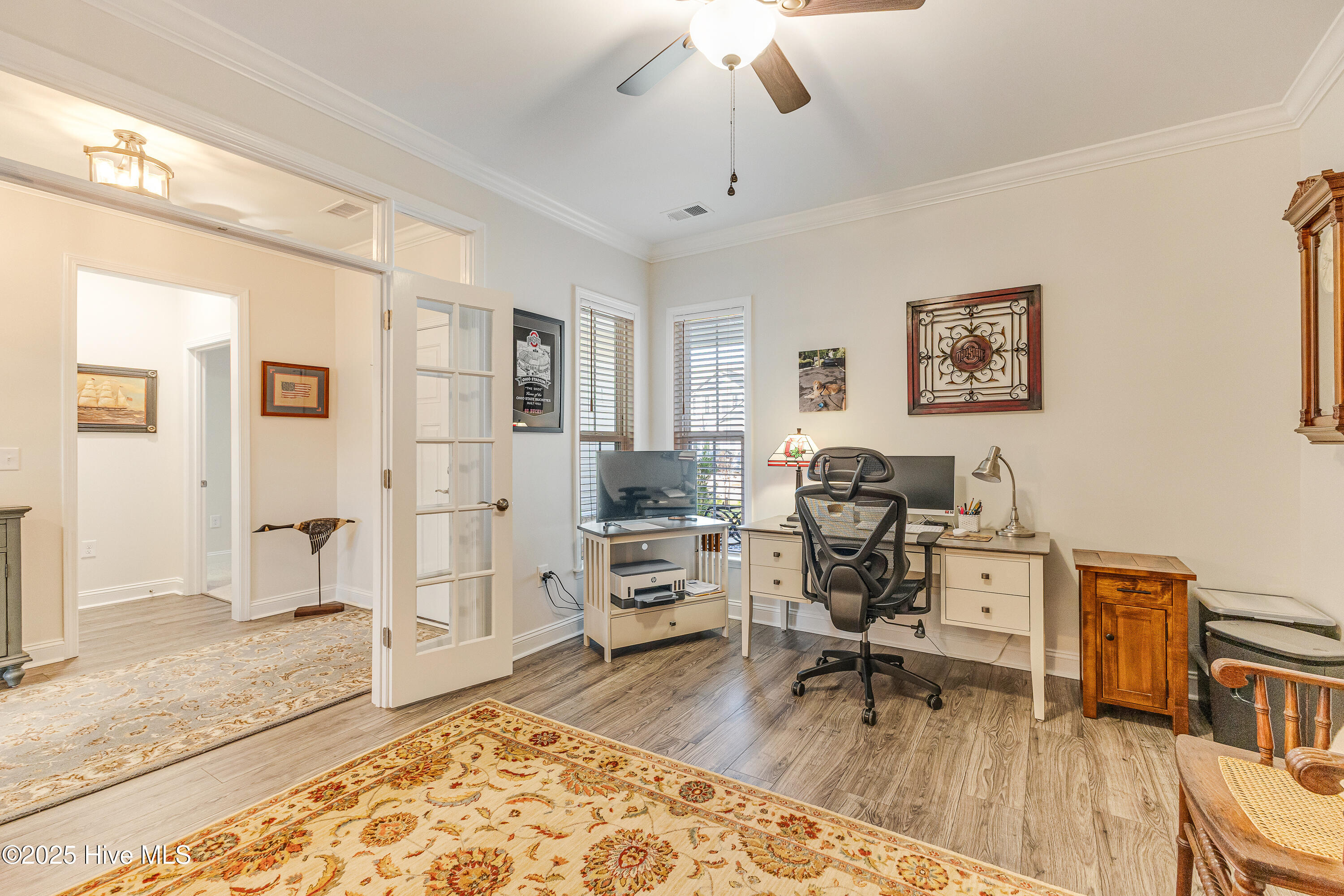 100544434 | Photo 18