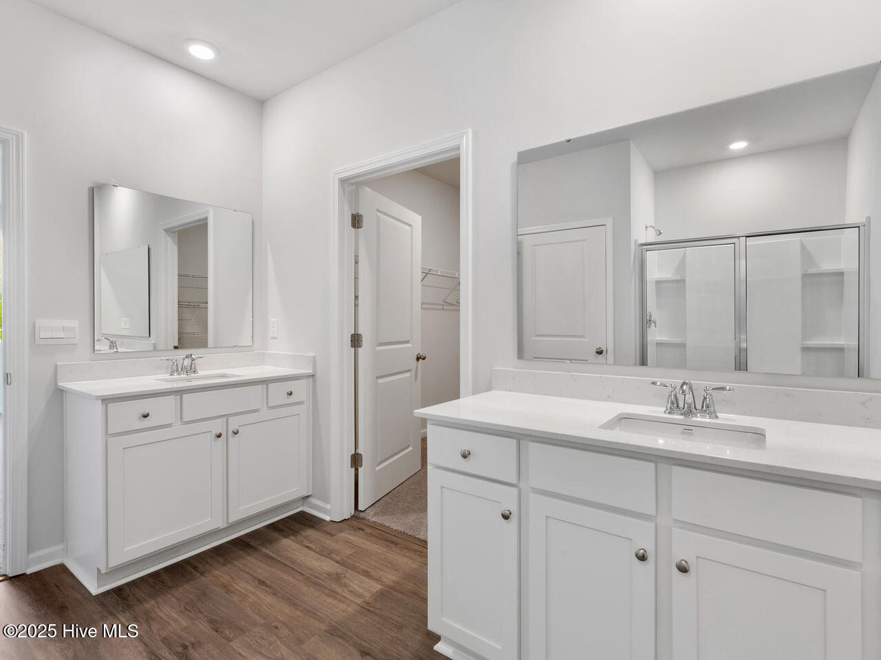 100547711 | Photo 21