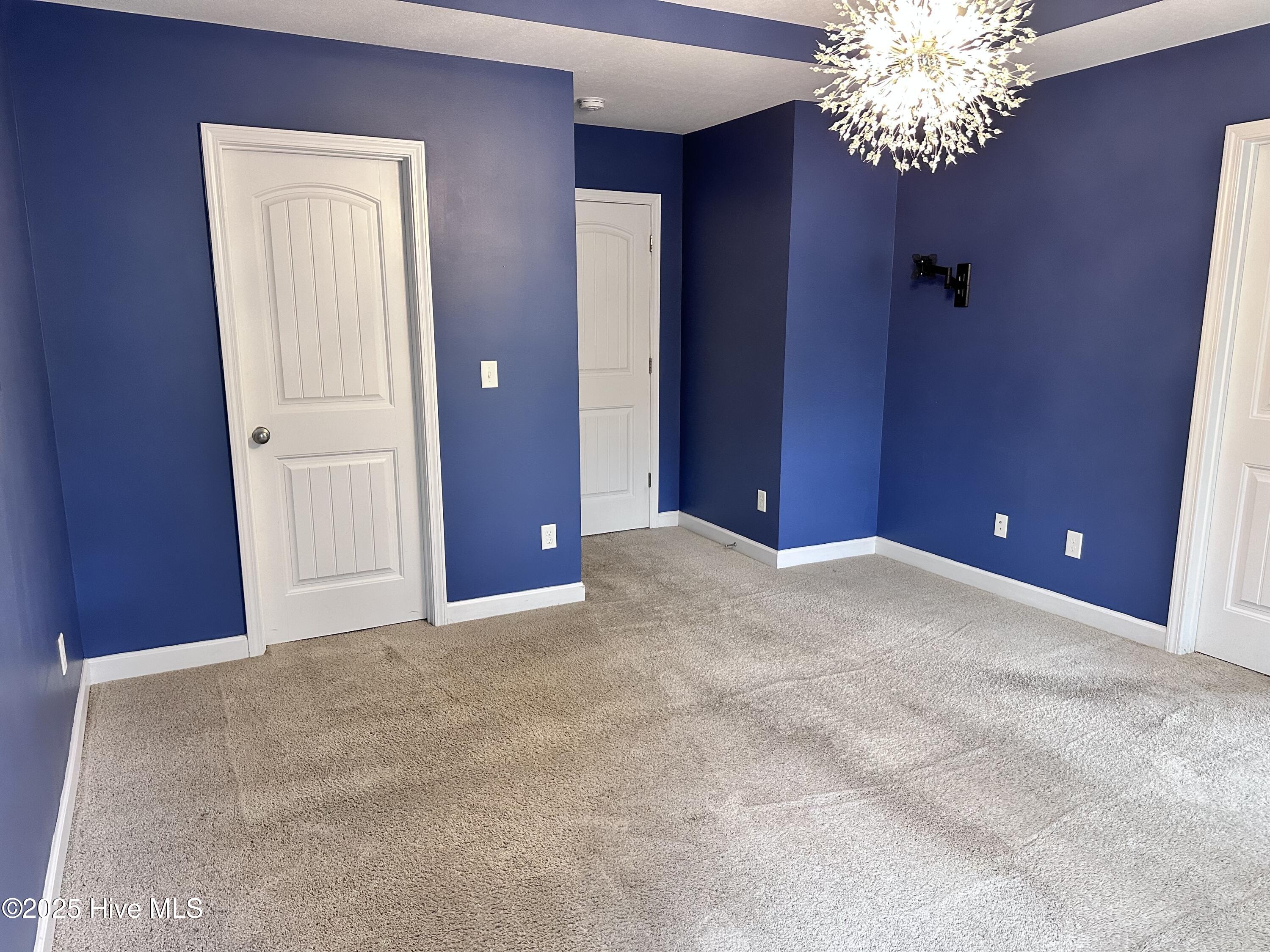 100544576 | Photo 32