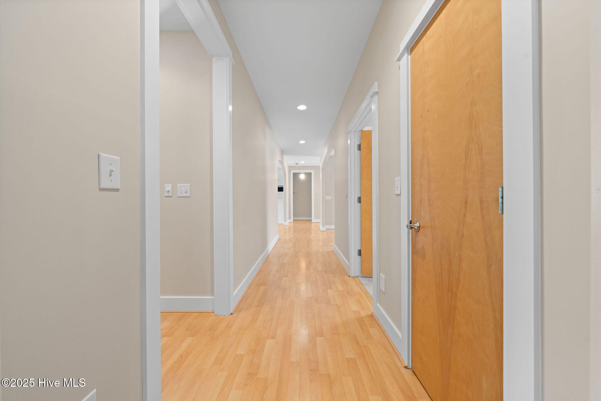 100516292 | Photo 28