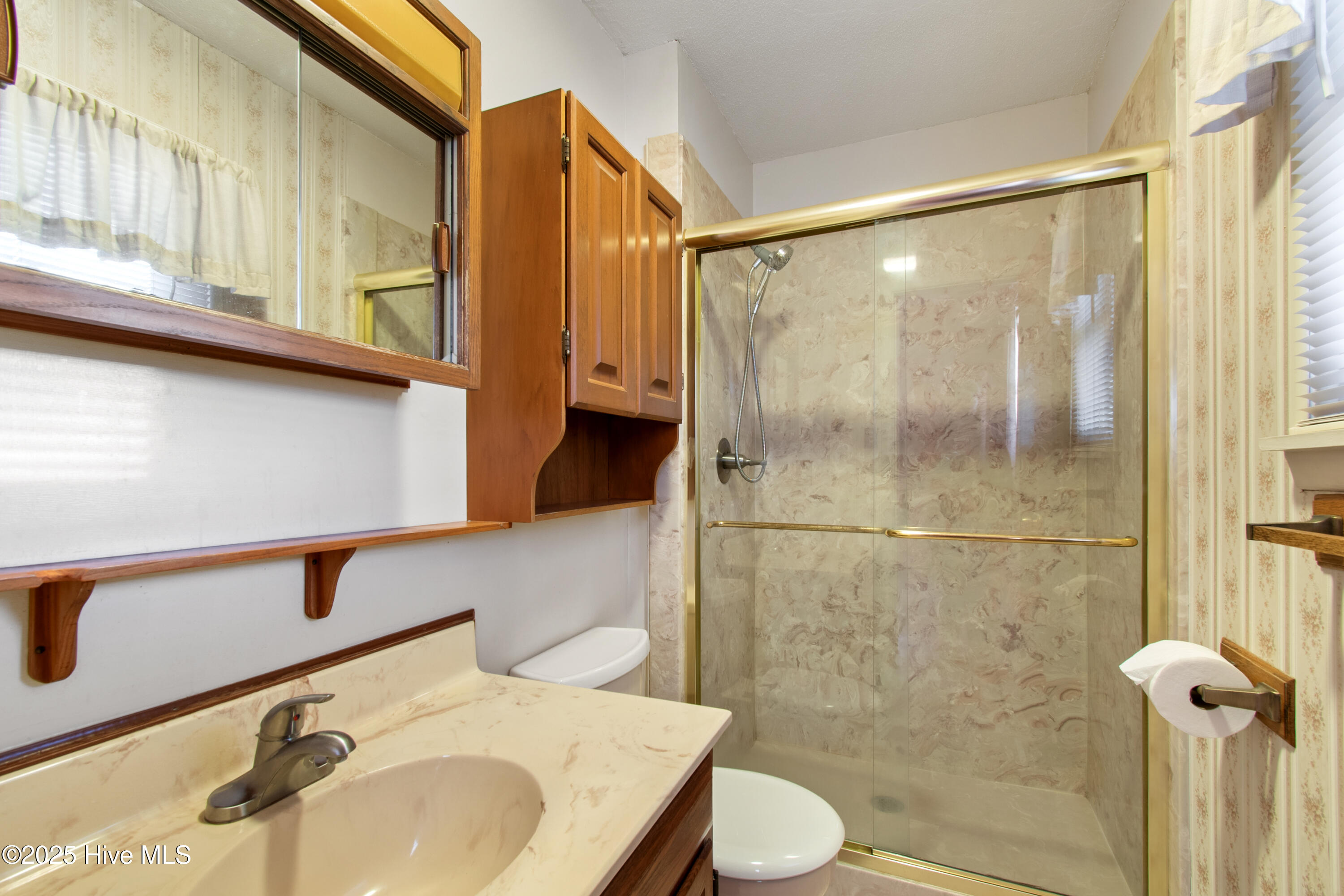 100538072 | Photo 21