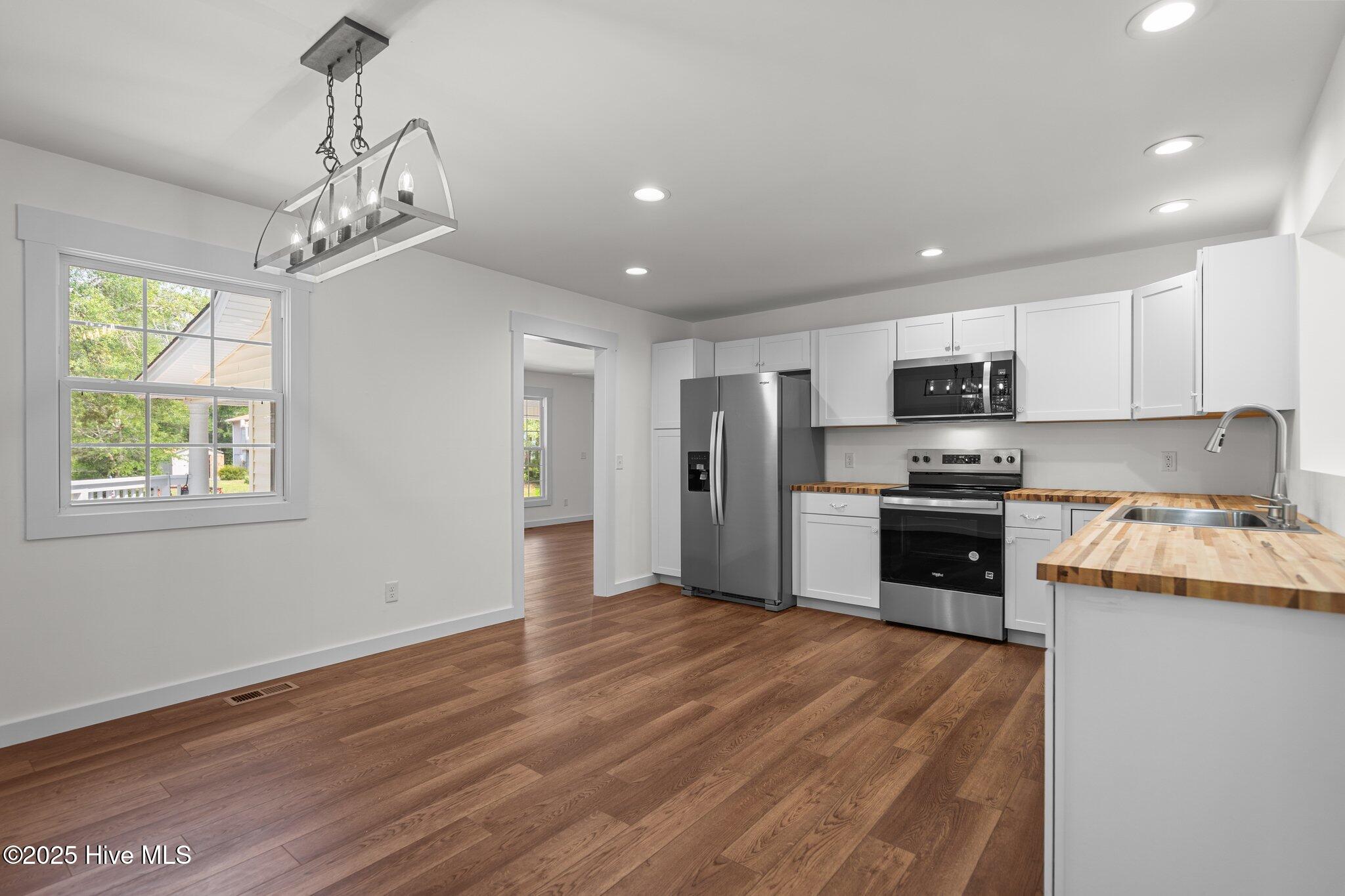 108 NW 29th Street, Oak Island, NC, 28465