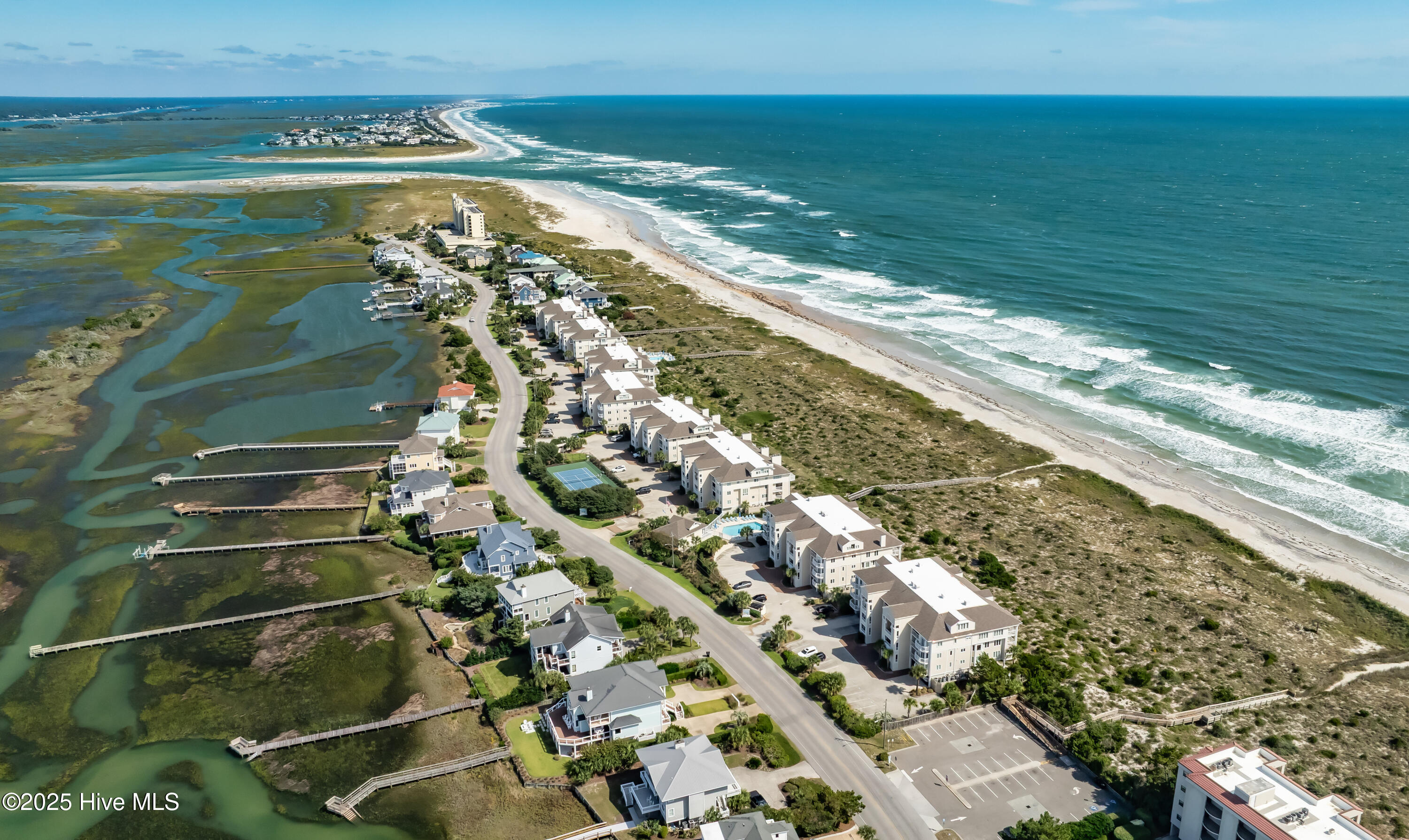 100535604 | Photo 87