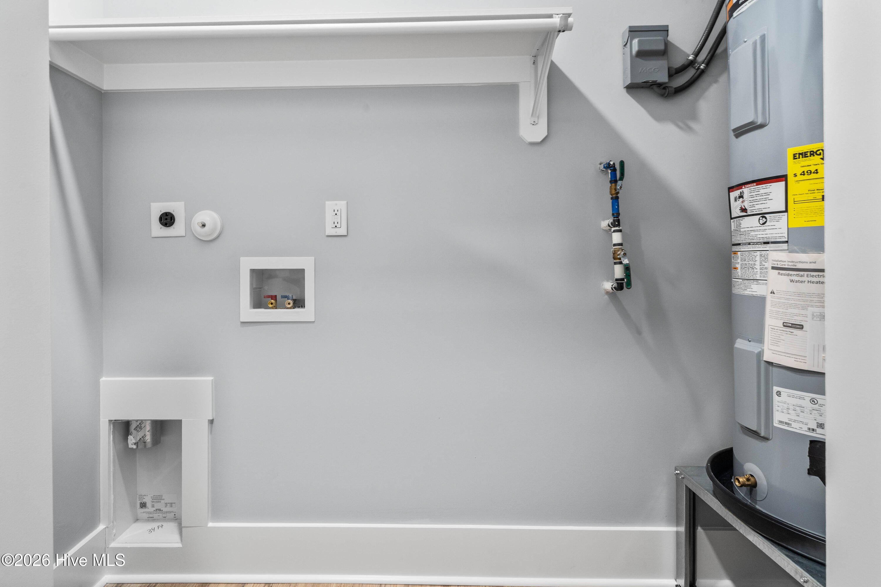 100523589 | Photo 15