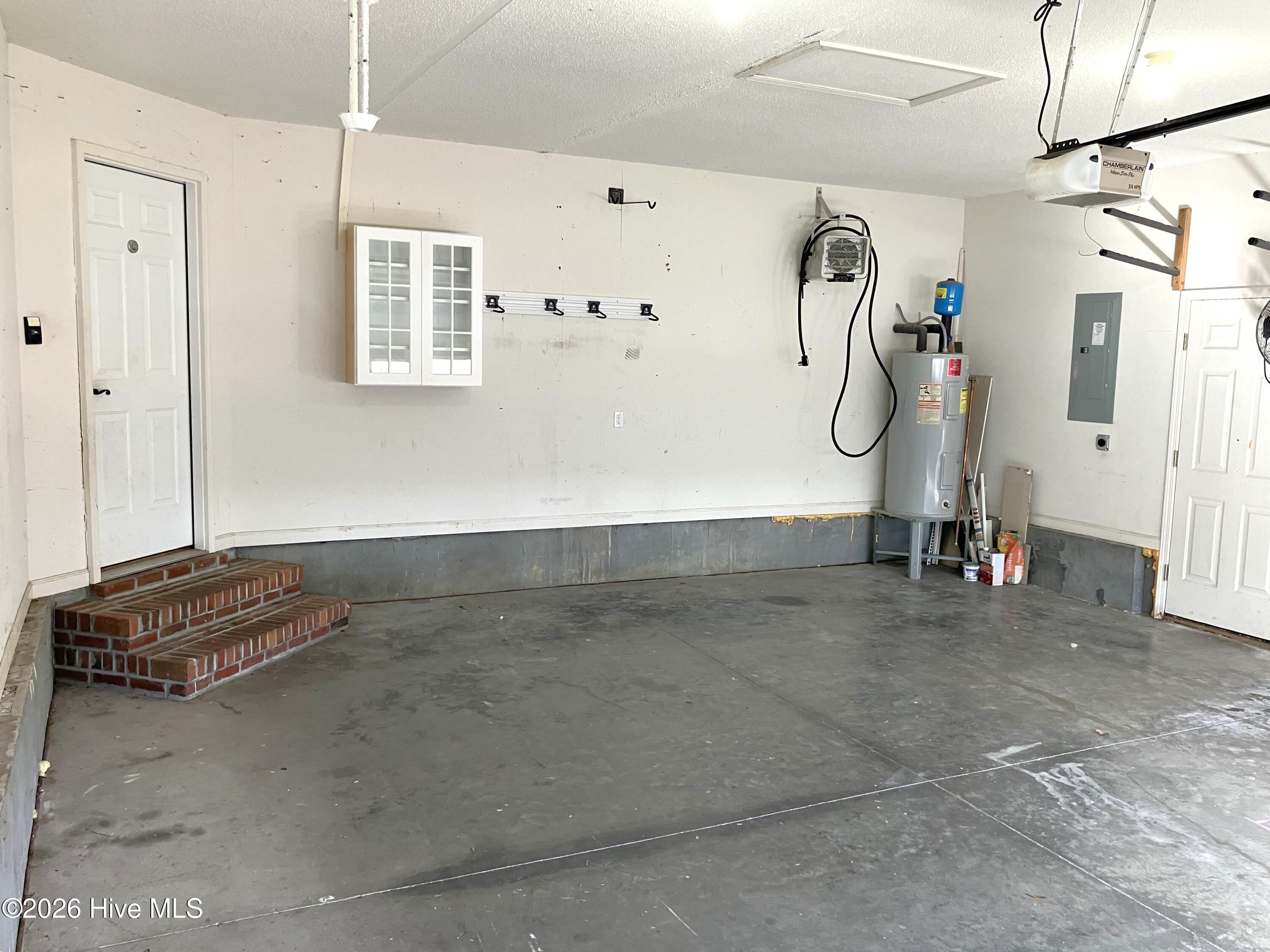 100555238 | Photo 25